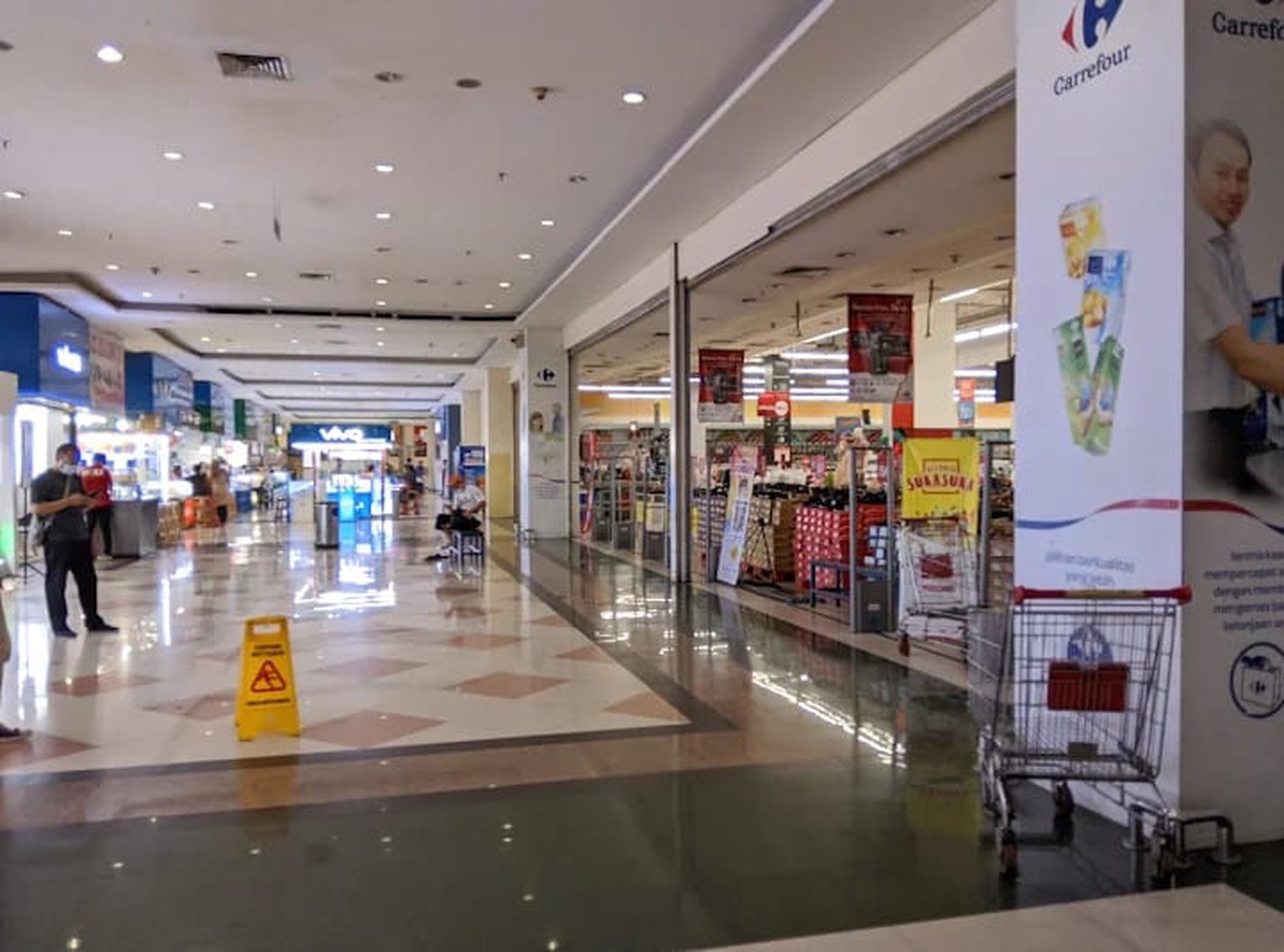 Kios strategis siap pakai dengan harga murah di Ciledug 