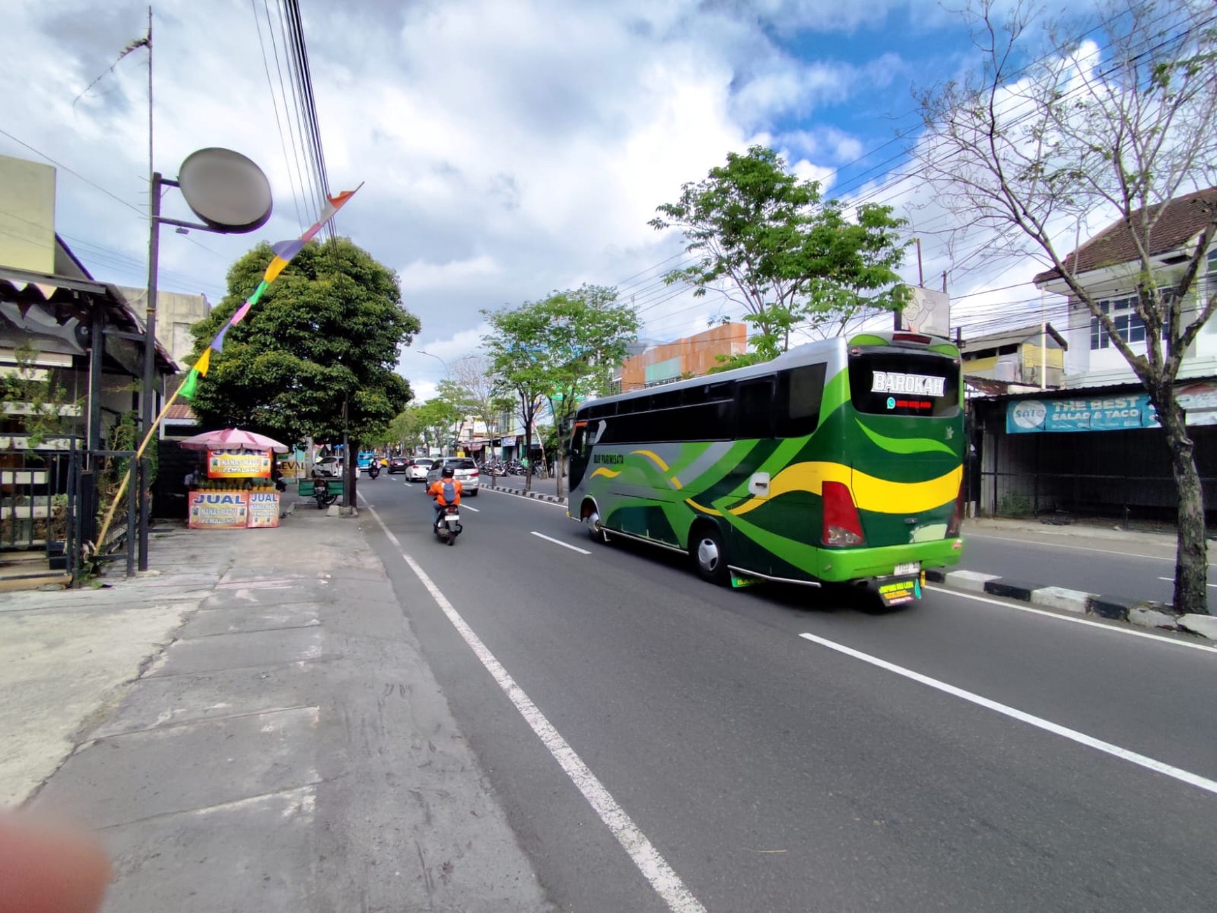 Ruang Usaha Lokasi Strategis Lokasi Dijalan Mentri Supeno, Umbulharjo Yogyakarta
