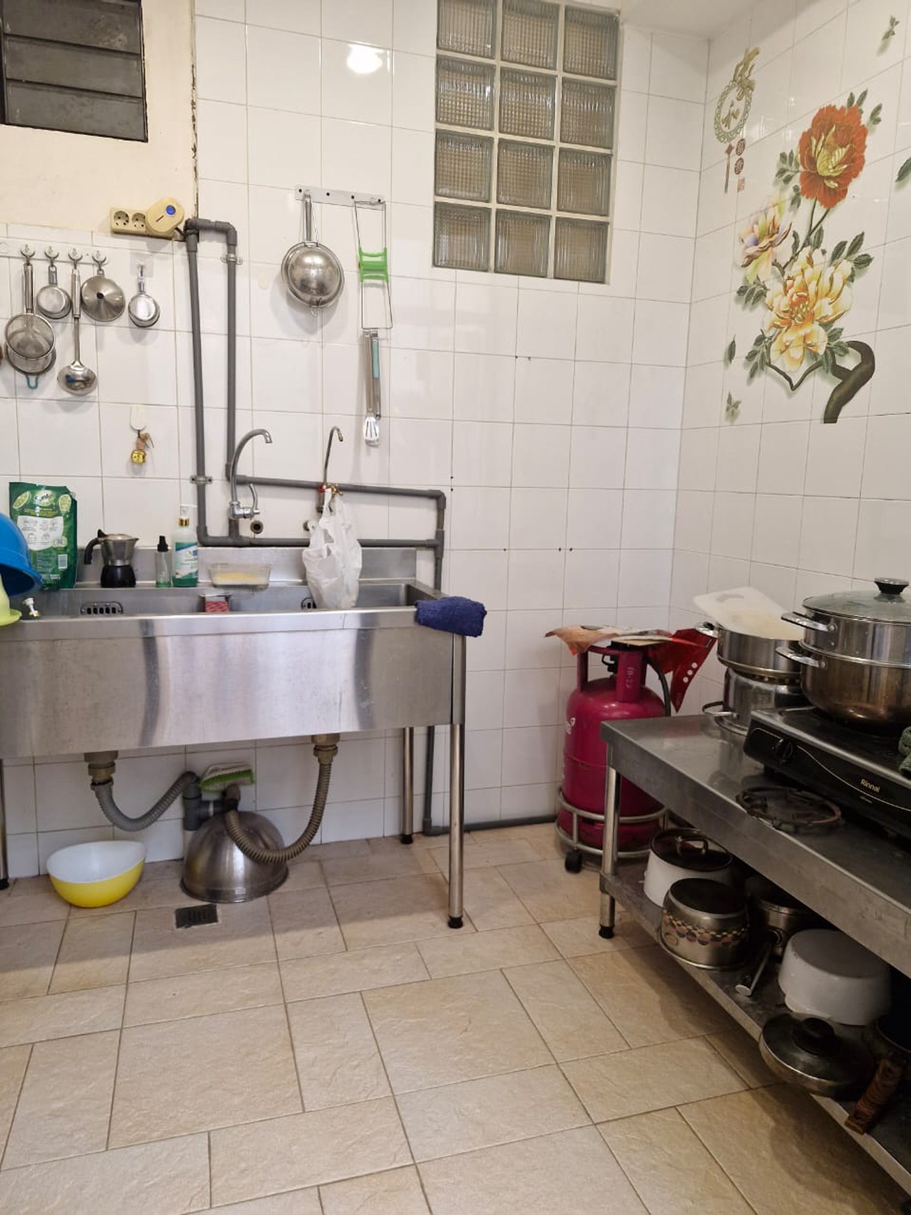 Dijual rumah di JL. Dali Taman Spain - Lippo Karawaci, Tangerang