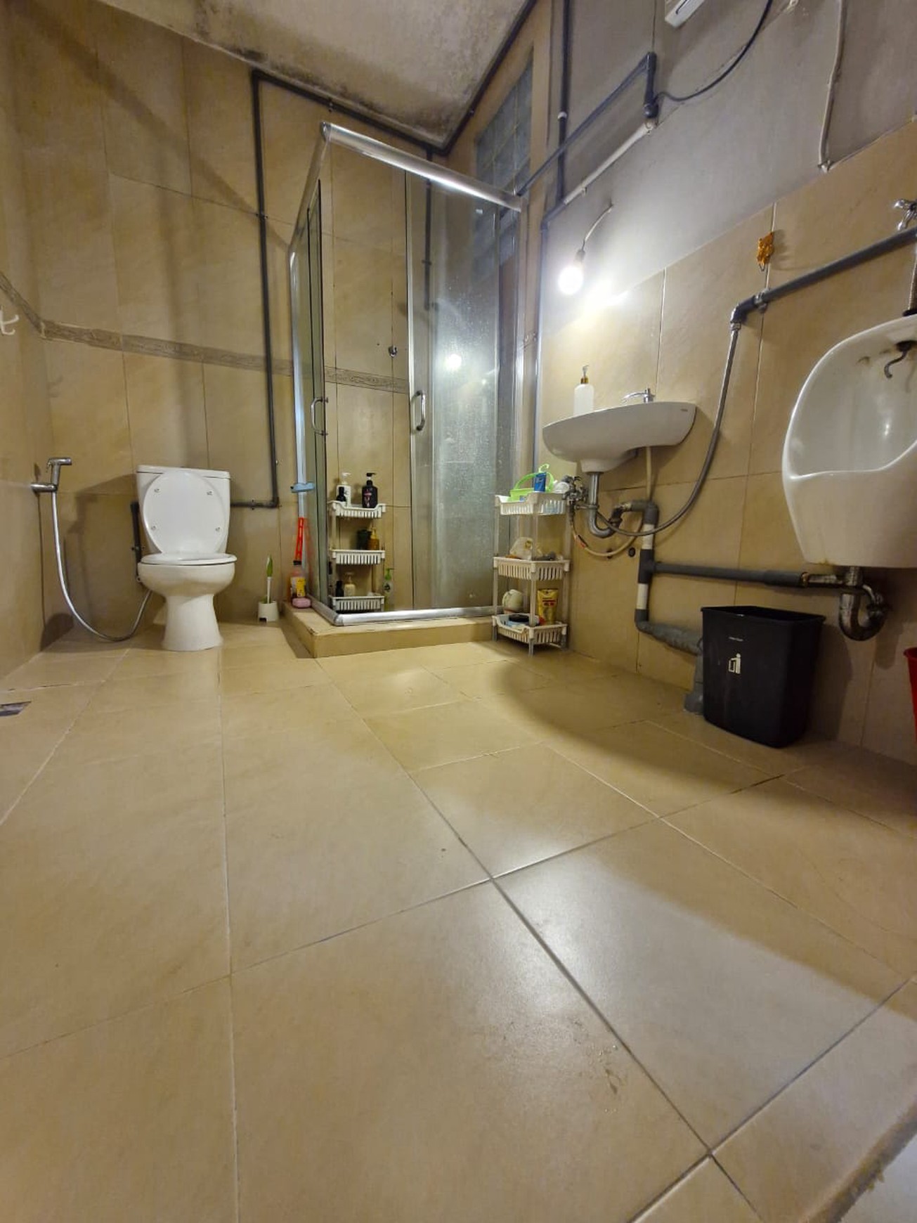 Dijual rumah di JL. Dali Taman Spain - Lippo Karawaci, Tangerang