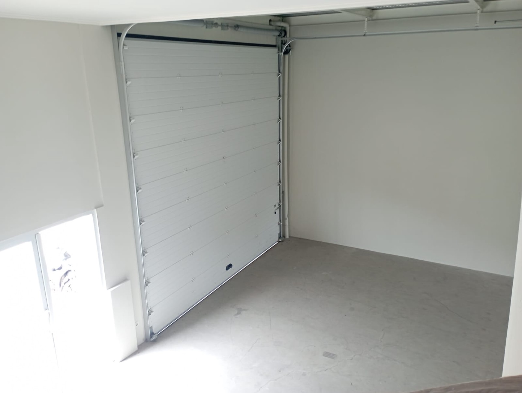 Dijual Gudang  Di Bizpoint , Cikupa Kab Tangerang