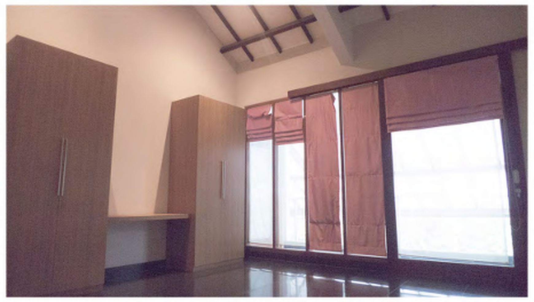 Rumah Mewah 2 Lantai Dengan Kolam Renang Di Kemang, Jakarta Selatan