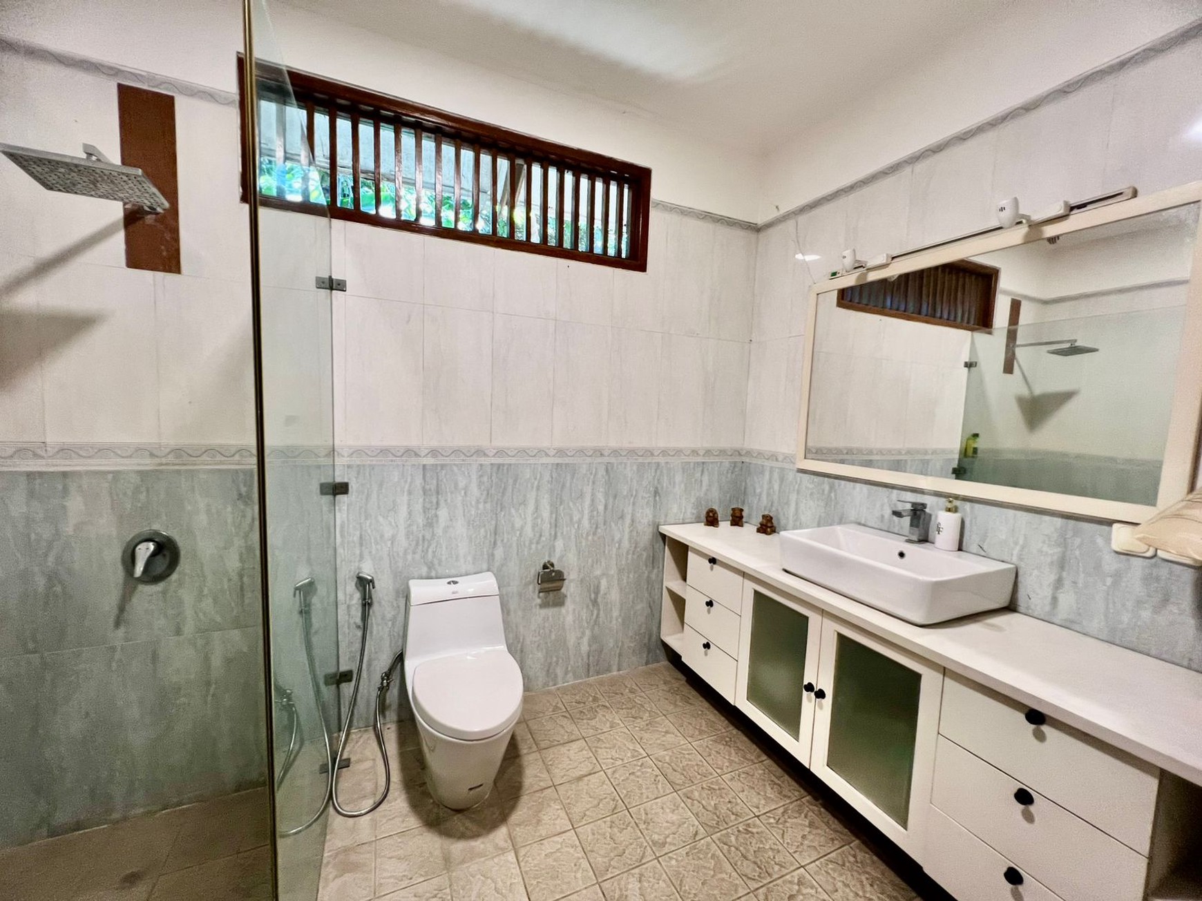 Rumah Bagus Di Jl Pejaten Barat Jakarta Selatan