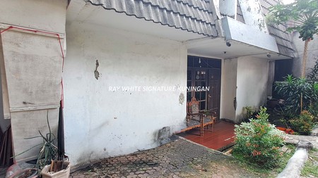 Rumah Tinggal & Kost Strategis di Jl Sultan Iskandar Muda, Selangkah ke Pondok Indah