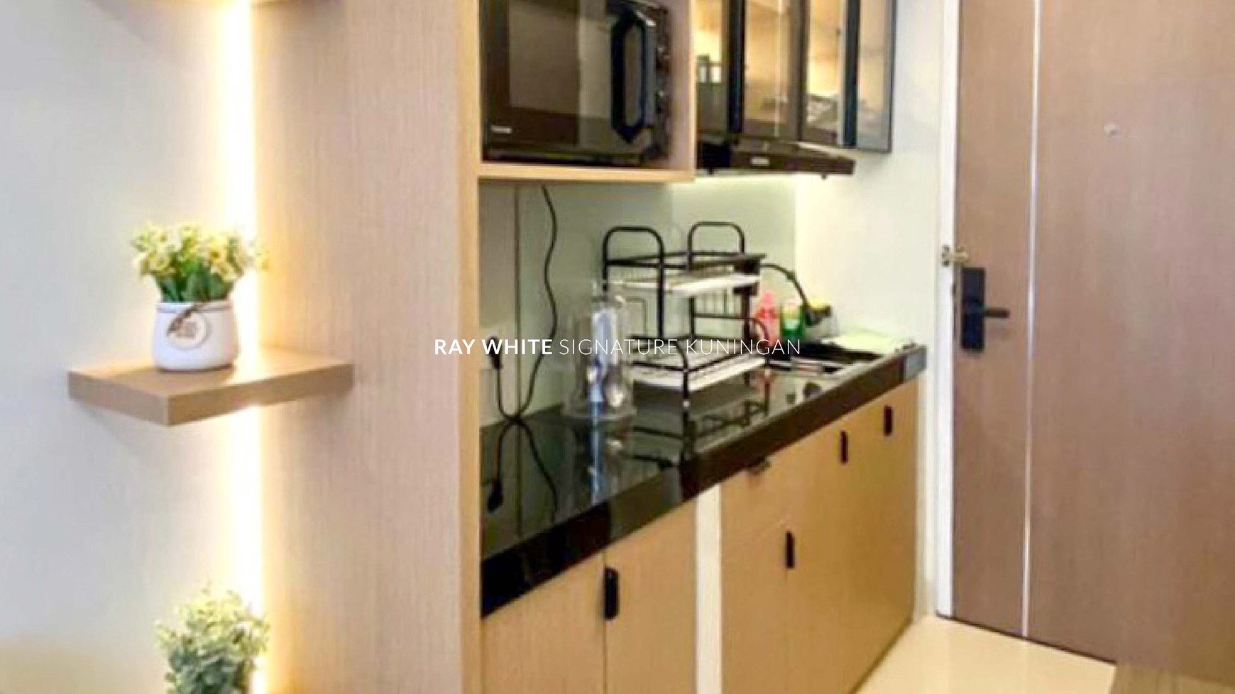 Hunian Eksklusif Apple 1 Condovilla Tower A - Unit Low Floor Siap Huni