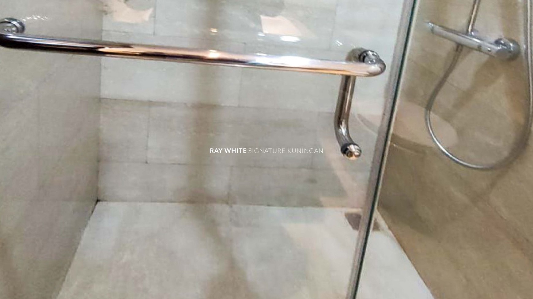 Dijual Cepat! Apartemen Menteng Park High Floor, Full Furnished Elegan