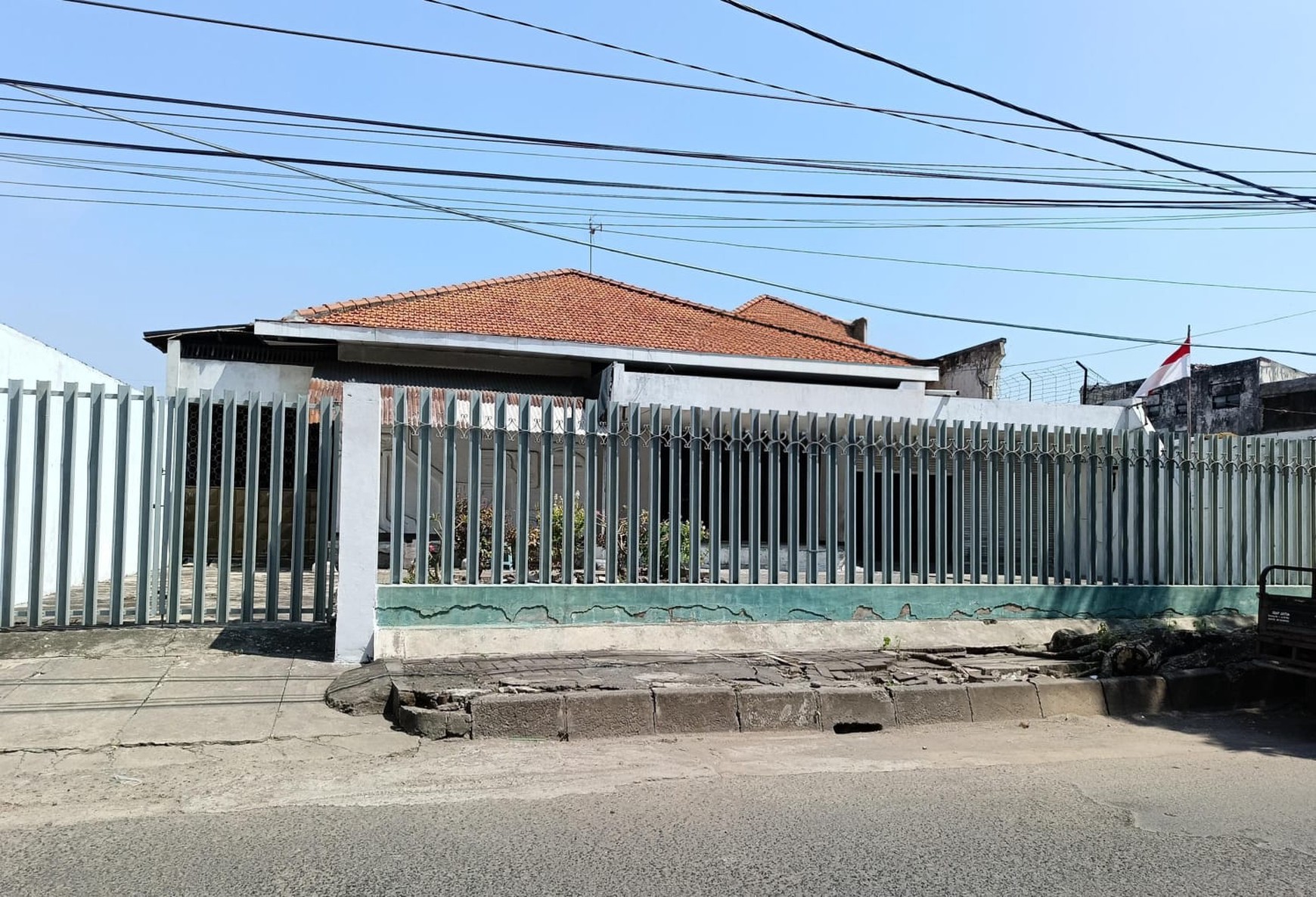 Dijual Rumah Cocok Untuk Segala Usaha Lokasi PUSAT Surabaya