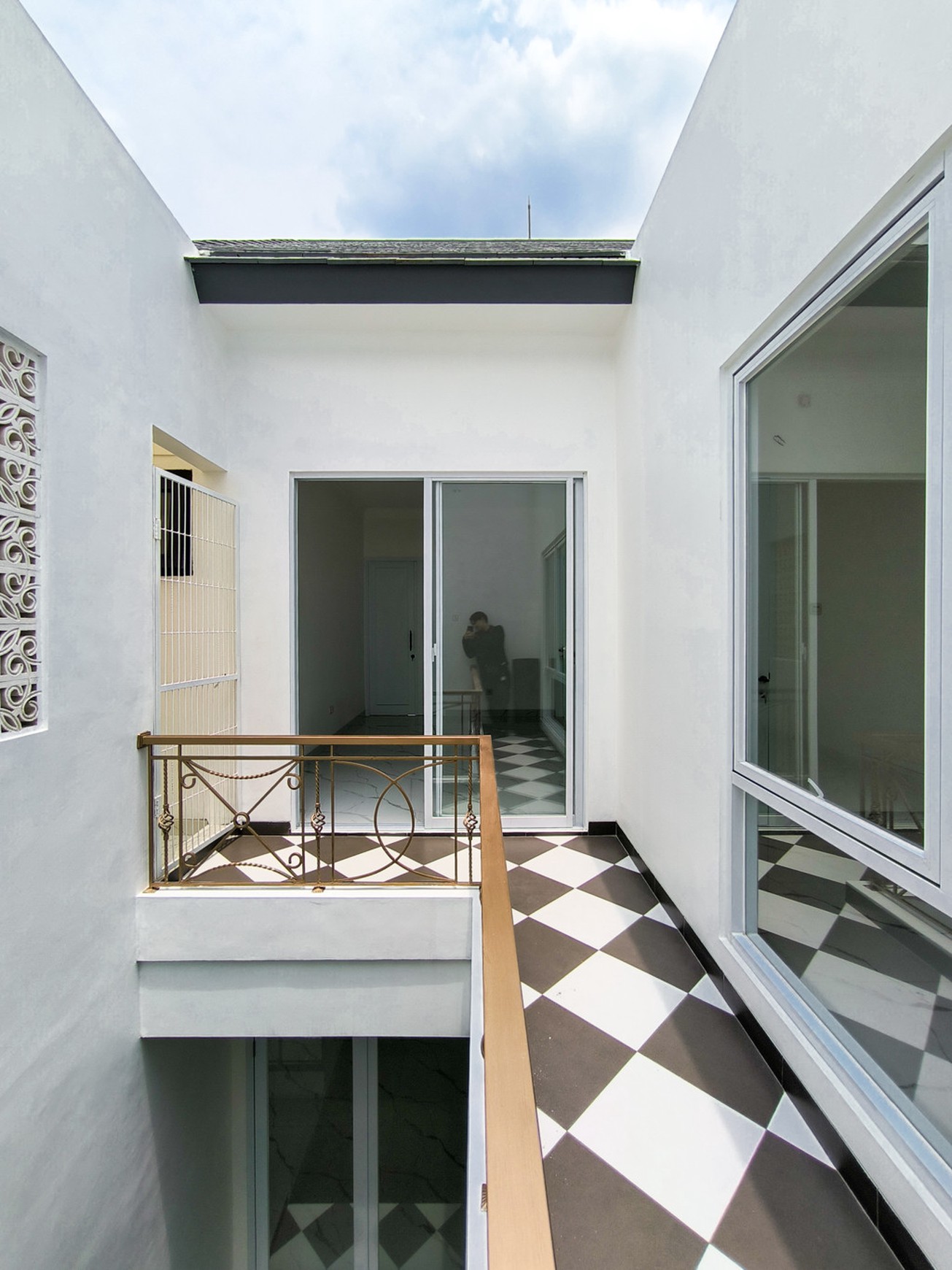 Rumah Baru,dalam cluster di Bintaro Jaya 9