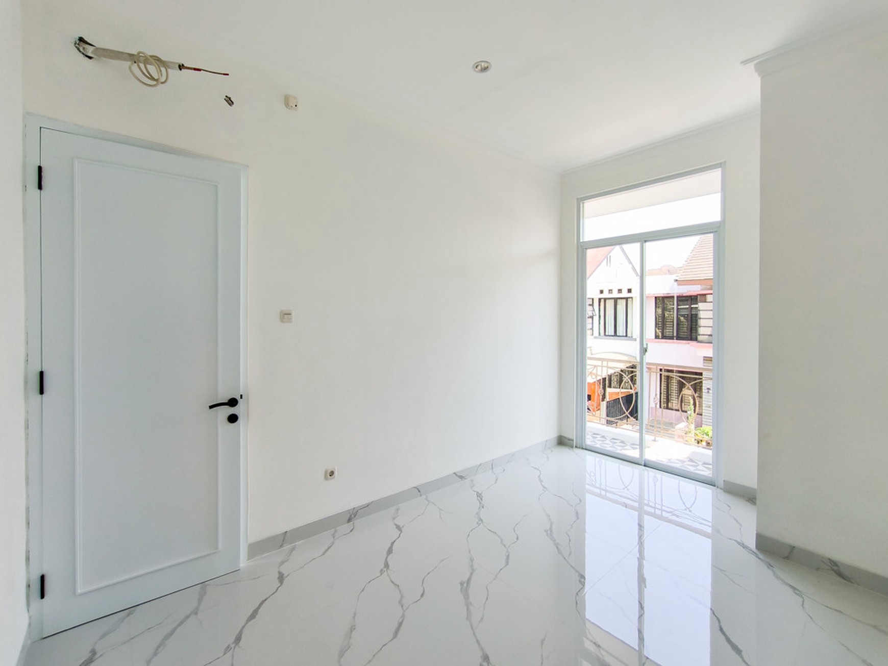 Rumah Baru,dalam cluster di Bintaro Jaya 9