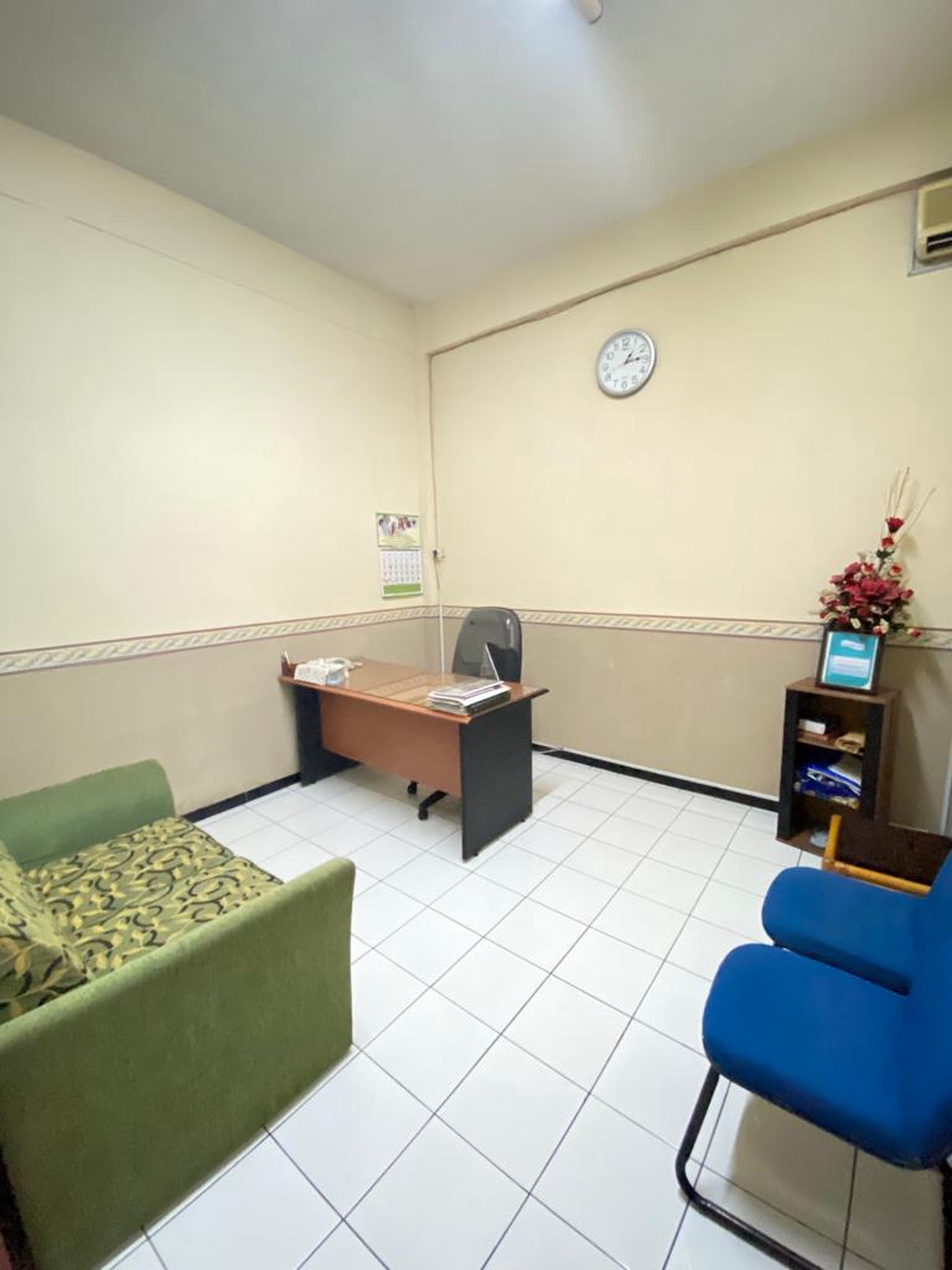 MURAH Dijual Ruko RMI Ngagel Jaya Selatan - Gubeng - Surabaya Timur - 3 Lantai Strategis Lokasi