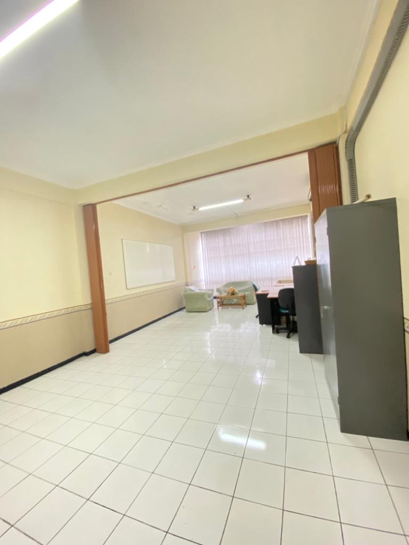 MURAH Dijual Ruko RMI Ngagel Jaya Selatan - Gubeng - Surabaya Timur - 3 Lantai Strategis Lokasi