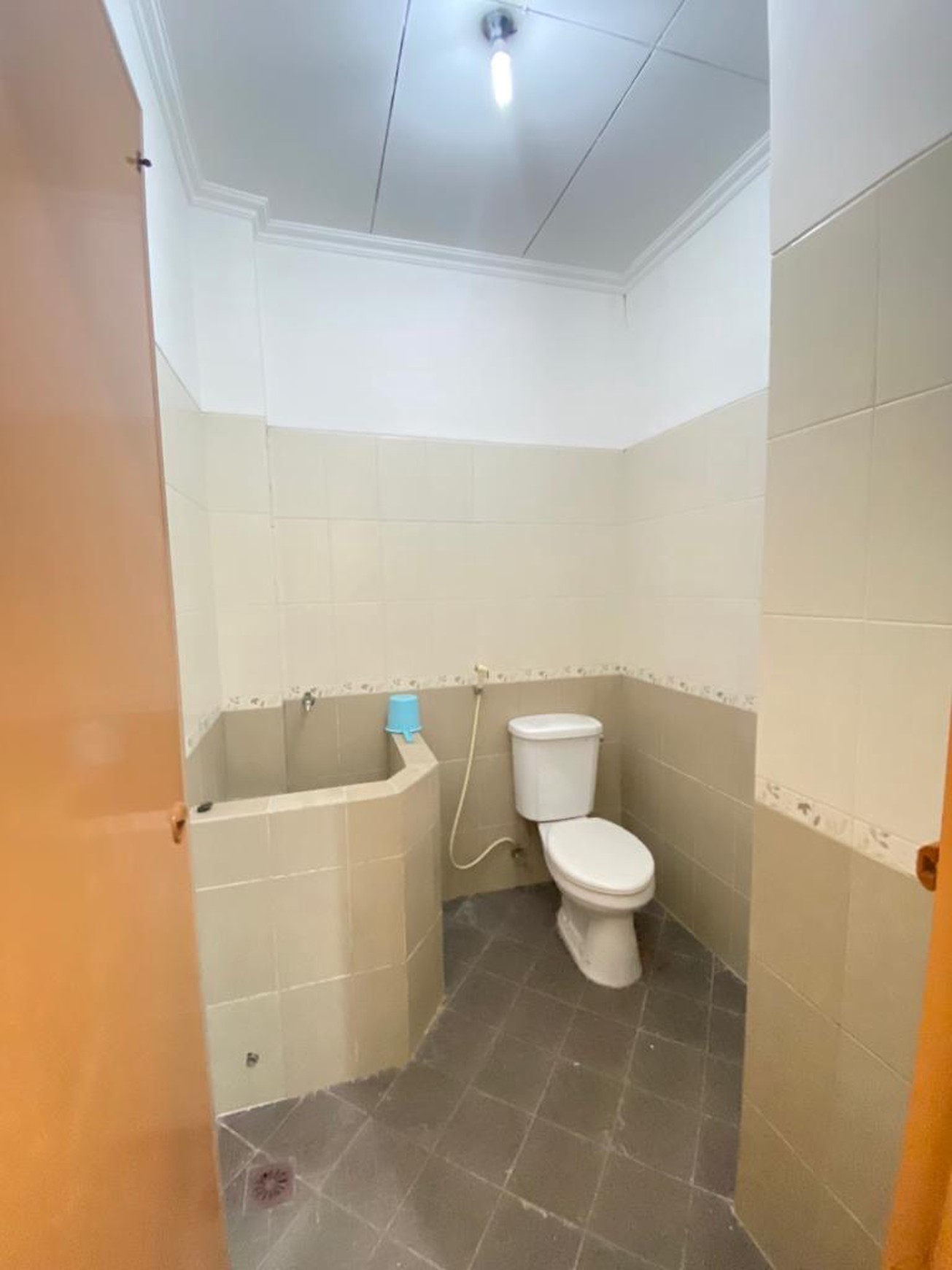 MURAH Dijual Ruko RMI Ngagel Jaya Selatan - Gubeng - Surabaya Timur - 3 Lantai Strategis Lokasi