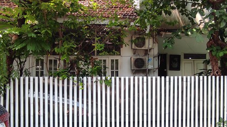 Dijual rumah cocok utk kost2an