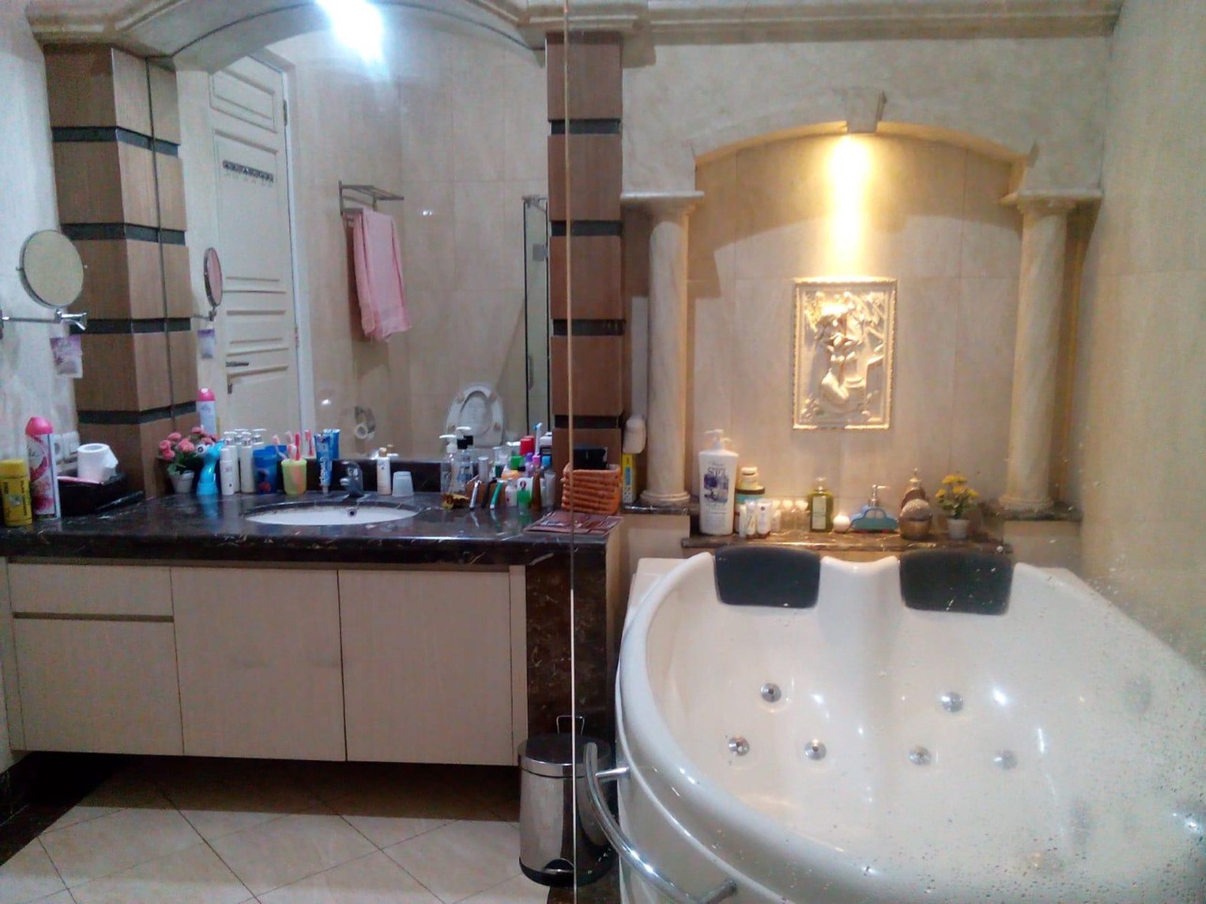 Rumah Komplek Daan Mogot baru, Jl. Gilimanuk, Kalideres