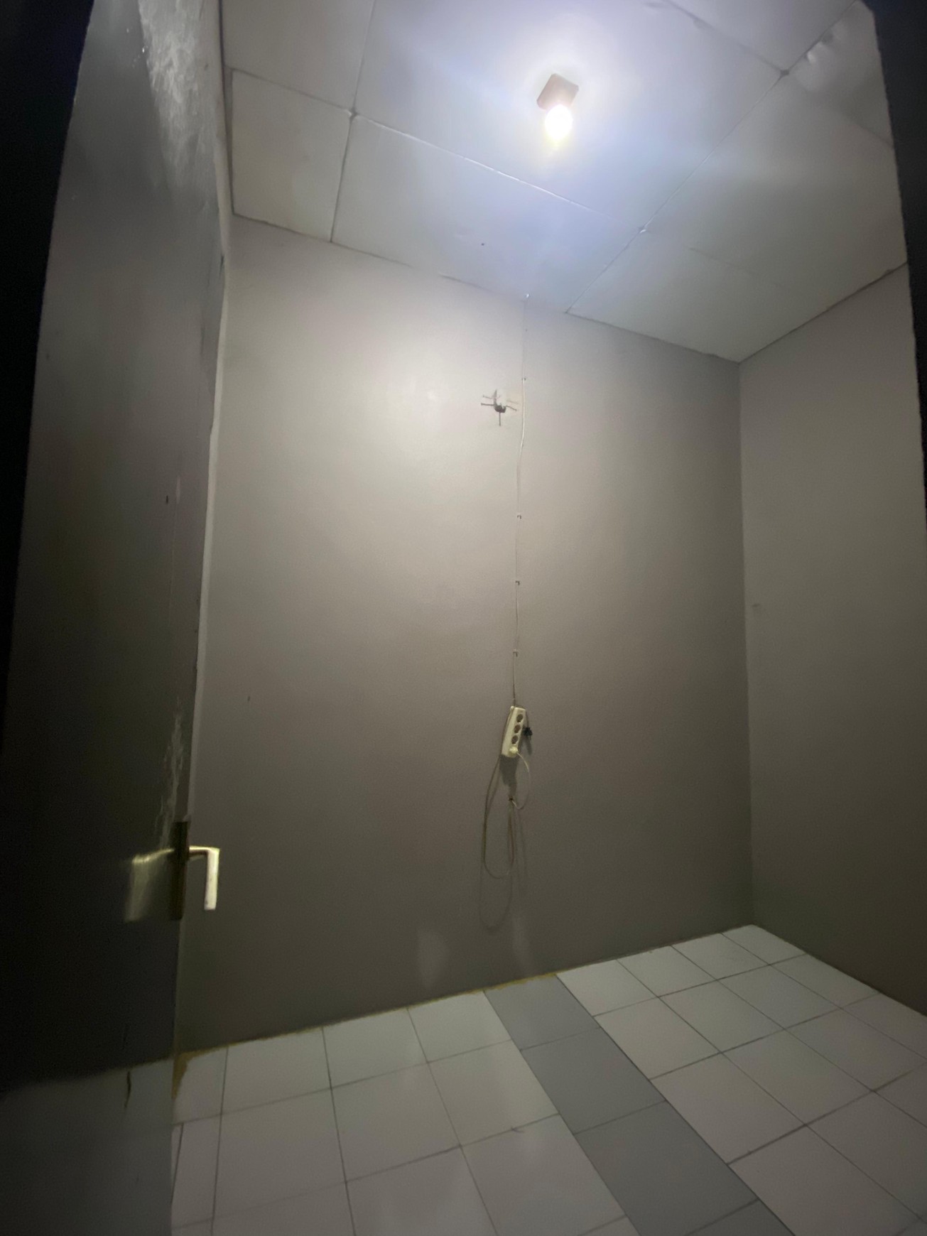 Dijual Rumah di Jalan Bina Karya Pondok Kelapa Jakarta Timur SHM