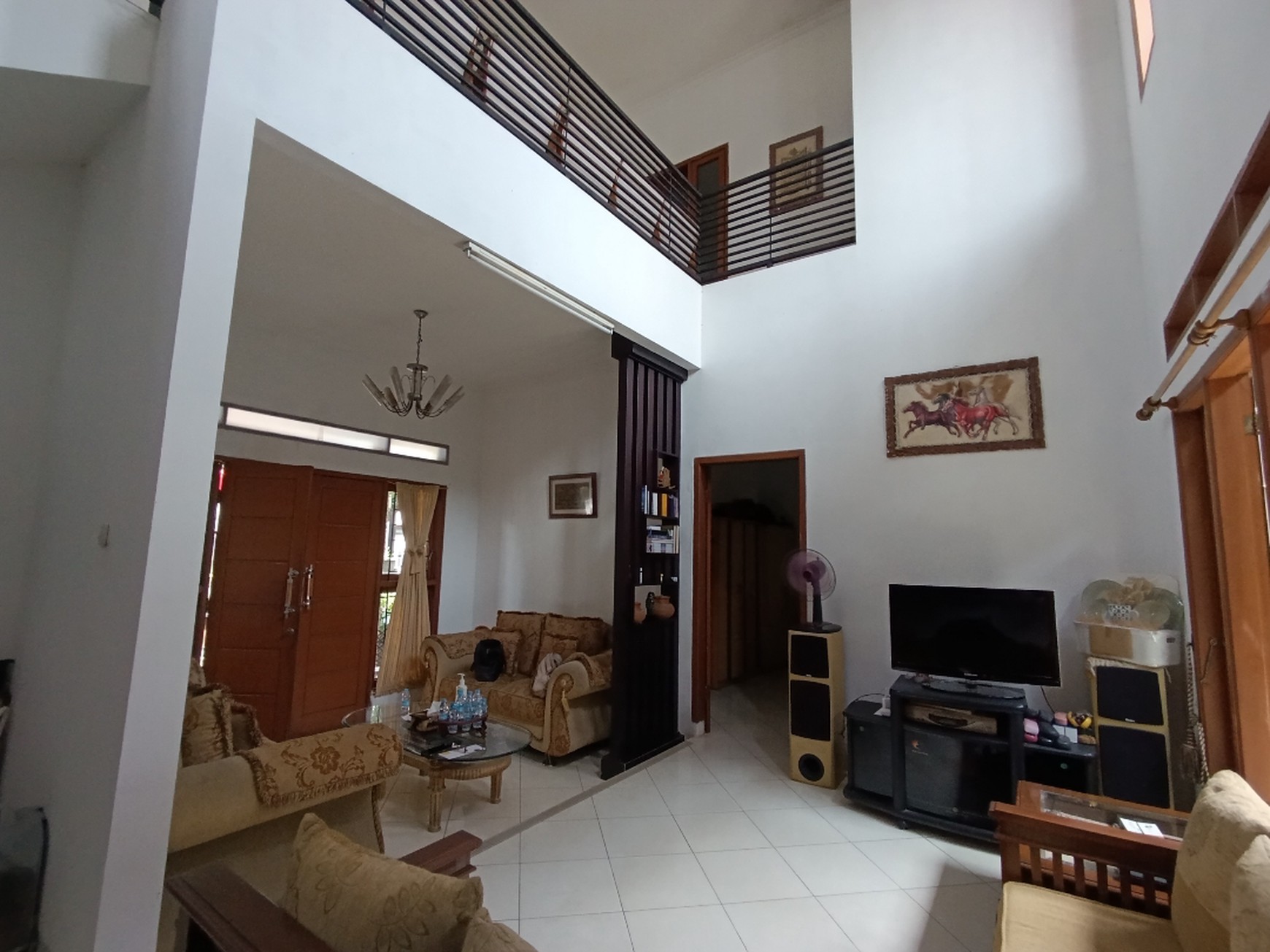 Di jual Rumah Tinggal 2 Lantai Bagus Dan Siap Huni di Jl Lantana Kemang Pratama, Bekasi Jawa Barat