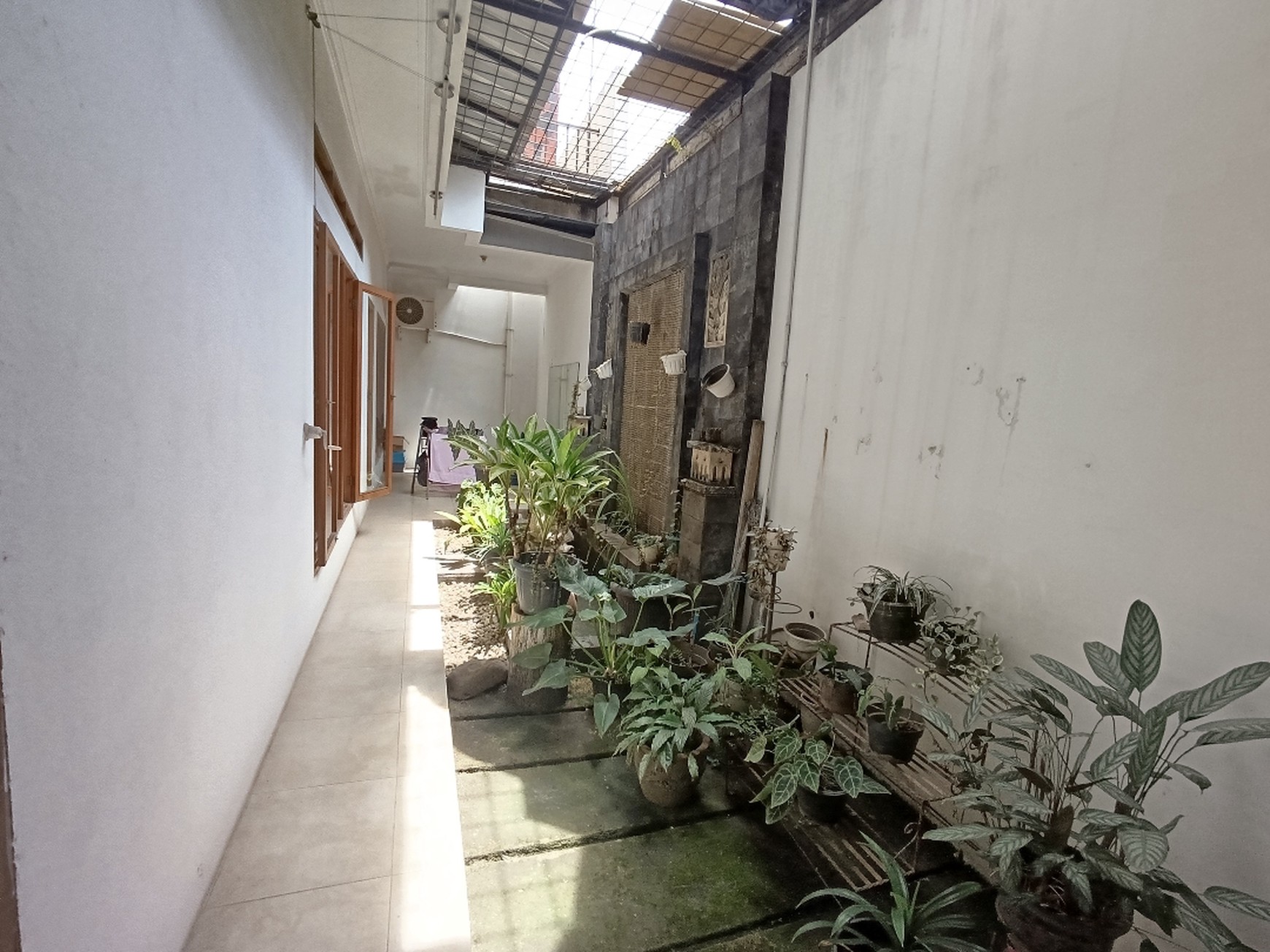 Dijual Rumah Tinggal 2 Lantai Bagus Dan Siap Huni di Jl Lantan Kemang Pratama, Bekasi