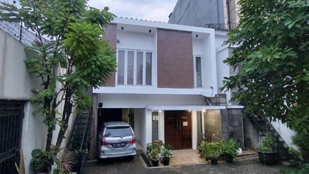 Dijual rumah di jalan wijaya kebayoran baru