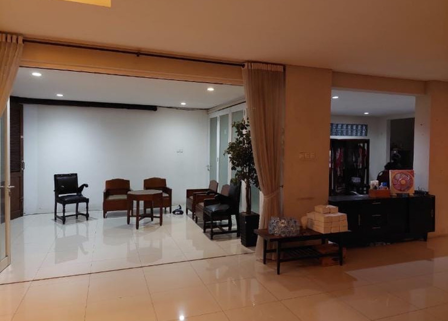 Dijual rumah di jalan wijaya kebayoran baru