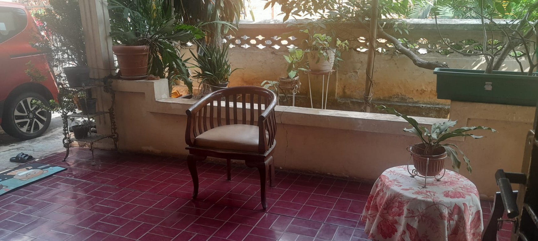 Dijual Rumah Posisi Hook di Tebet Utara