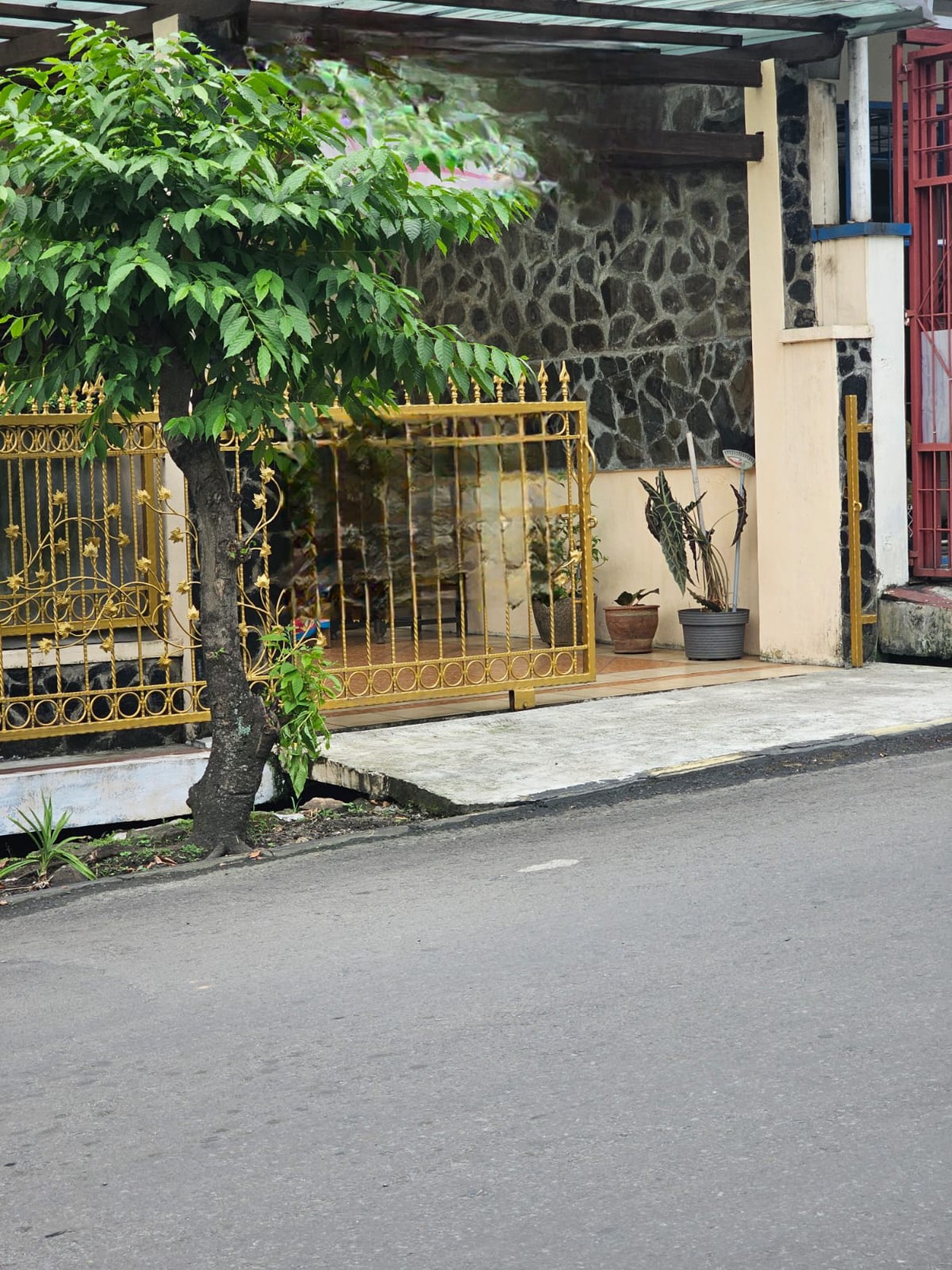 Rumah Siap Huni Ciputat dengan Hunian Nyaman dan Asri 2 KT dan 2 KM SHM@Ciputat