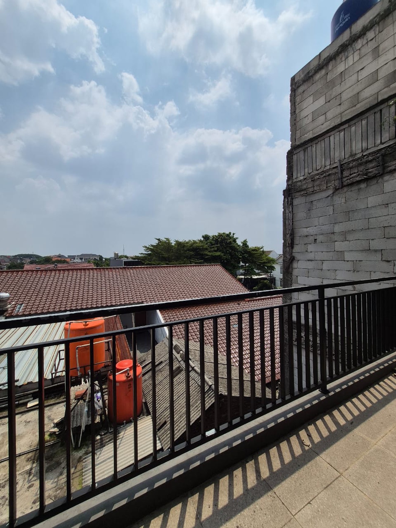 Ruko Cinere Raya 2,5 Lantai - Luas 170 m2 Lokasi Super Strategis