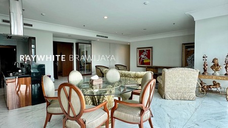 Essence Darmawangsa East Towe City View