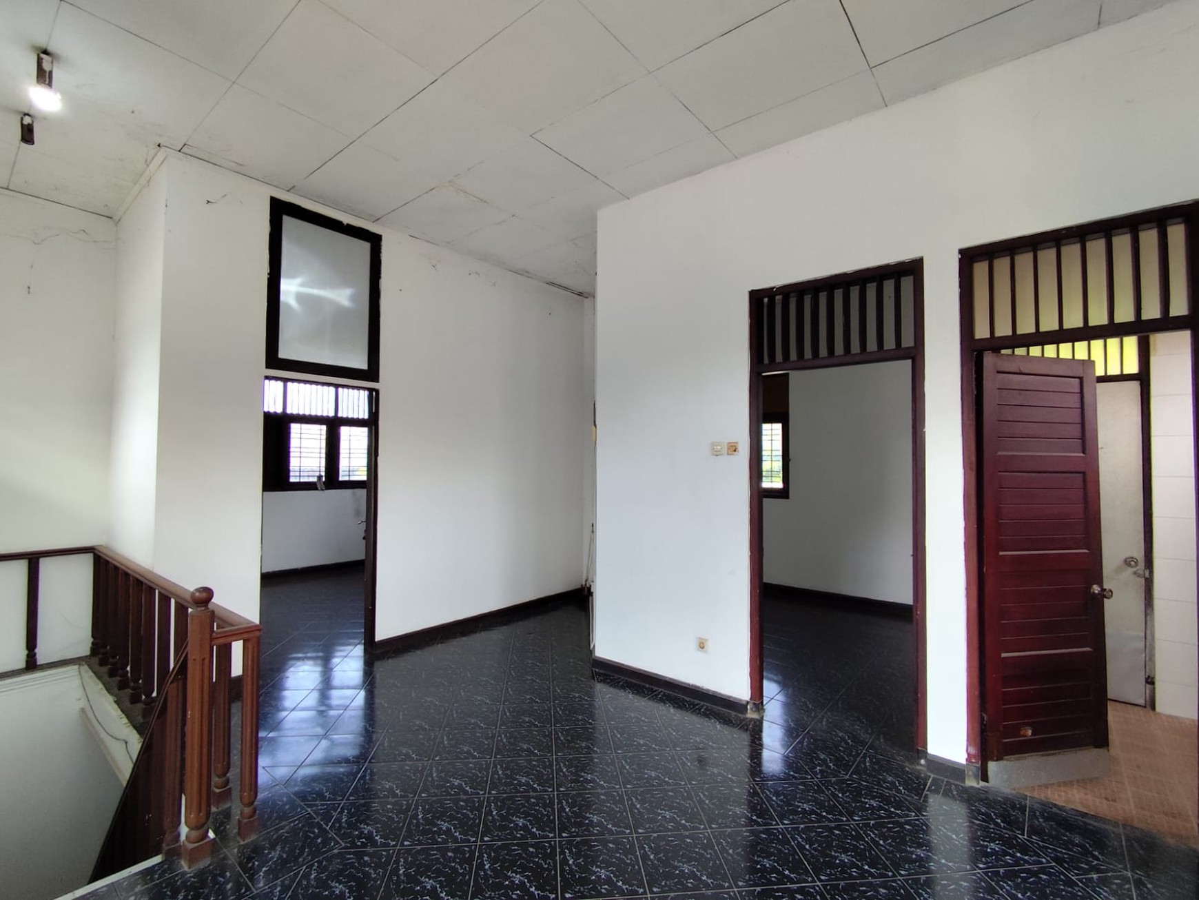 Disewakan Bangunan Komersil 610 Meter Dekat RS Happy Land, Baciro, Gondokusuman, Yogyakarta.