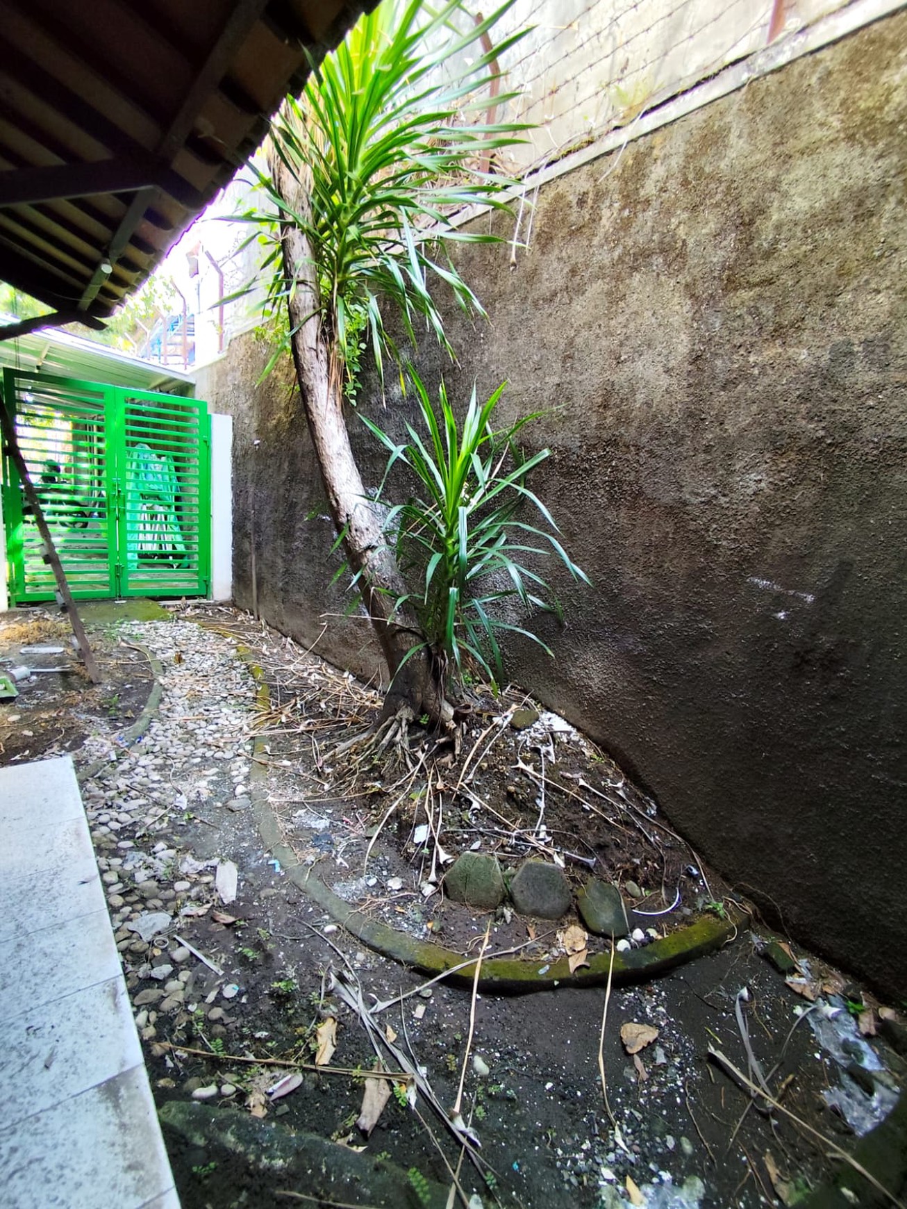 Disewakan Bangunan Komersil 610 Meter Dekat RS Happy Land, Baciro, Gondokusuman, Yogyakarta.