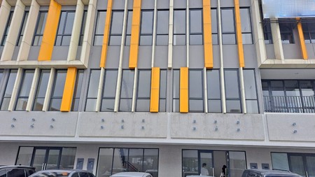 Ruko Gandeng 3 Lantai di The Loop BSD City