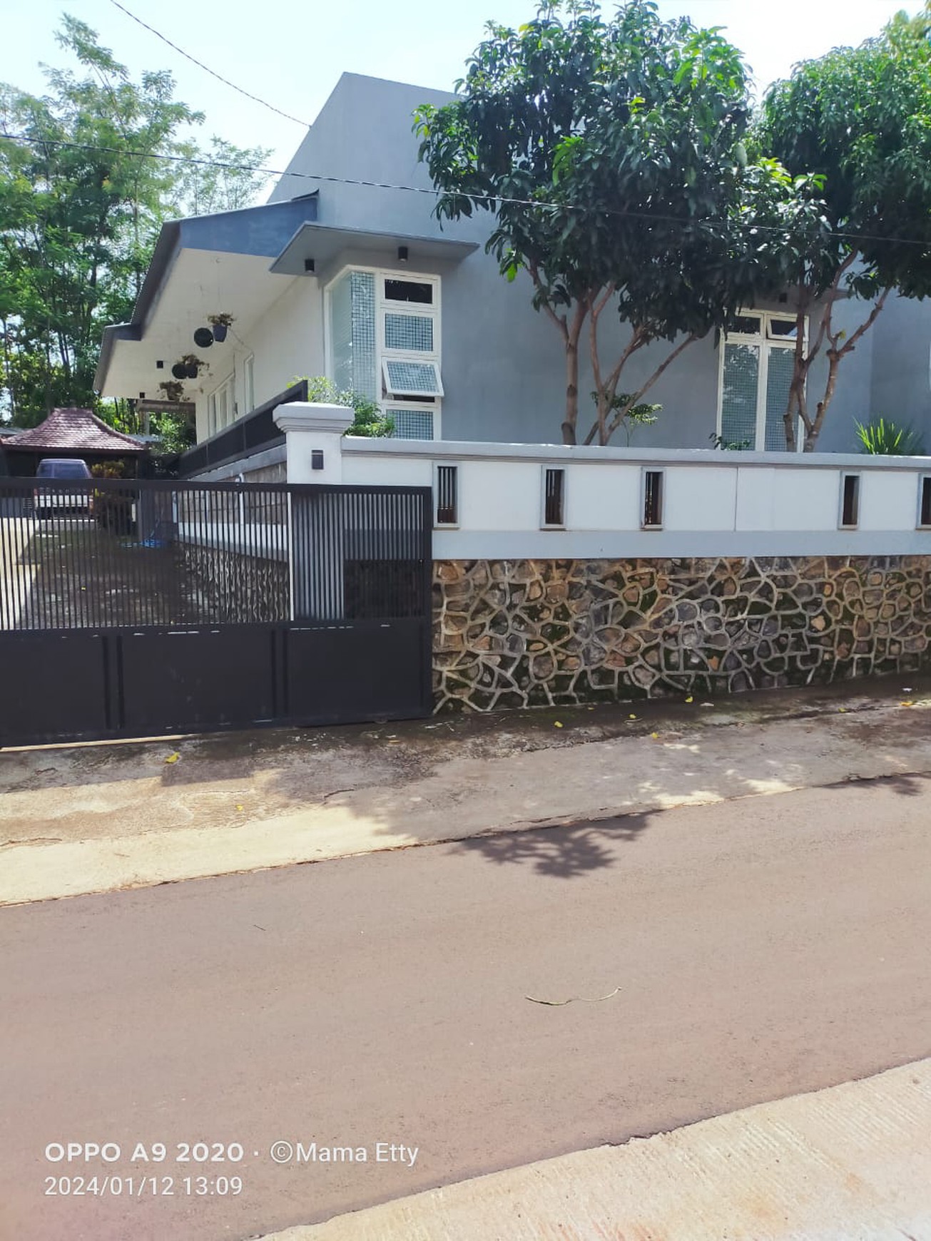 Hunian Eksklusif Gaya Villa di Capang, Purwodadi - Tenang & Nyaman