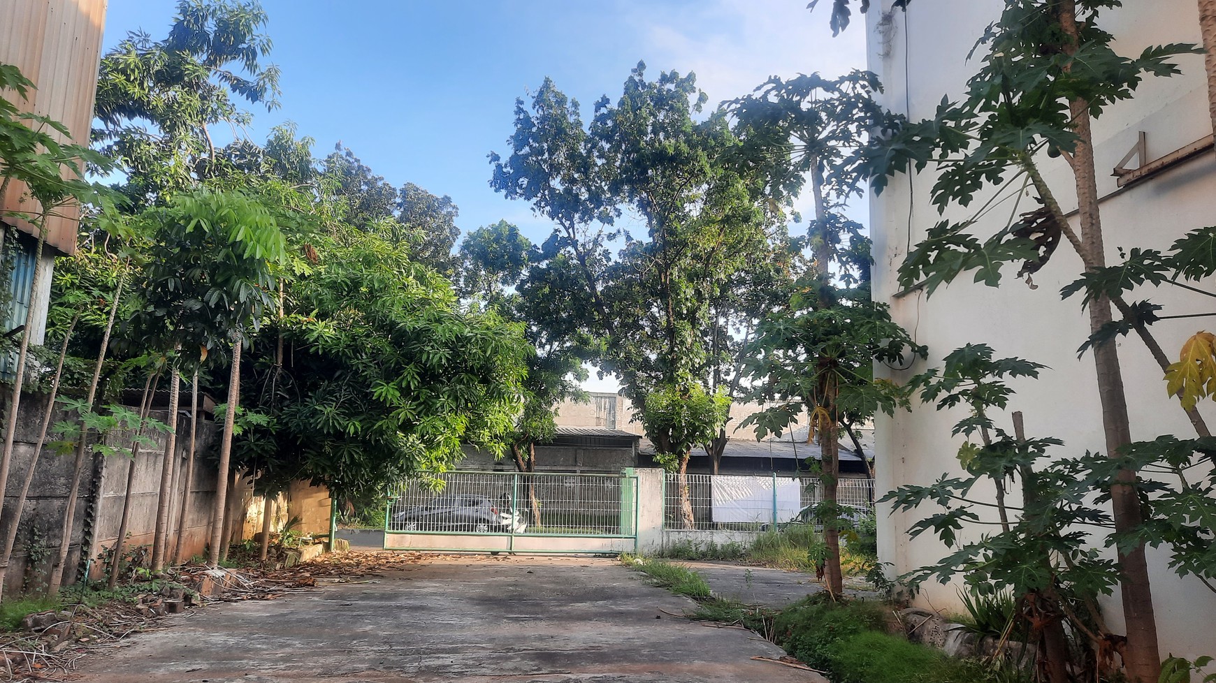 GUDANG/PABRIK DAN KANTOR SIAP PAKAI DI LOKASI STRATEGIS DIKAWASAN INDUSTRI JABABEKA CIKARANG
