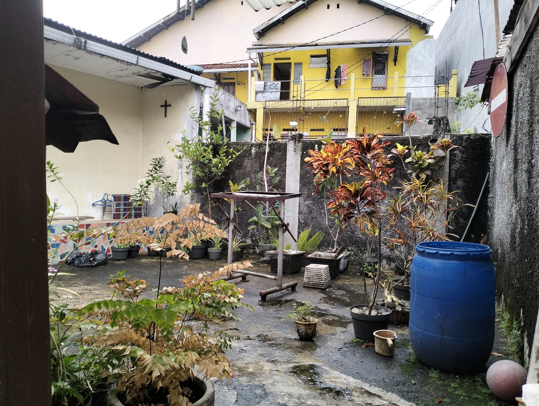 RUMAH KOST SETIABUDI MAINROAD COCOK USAHA, HOTEL, SHOWROOM, KANTOR, TOKO