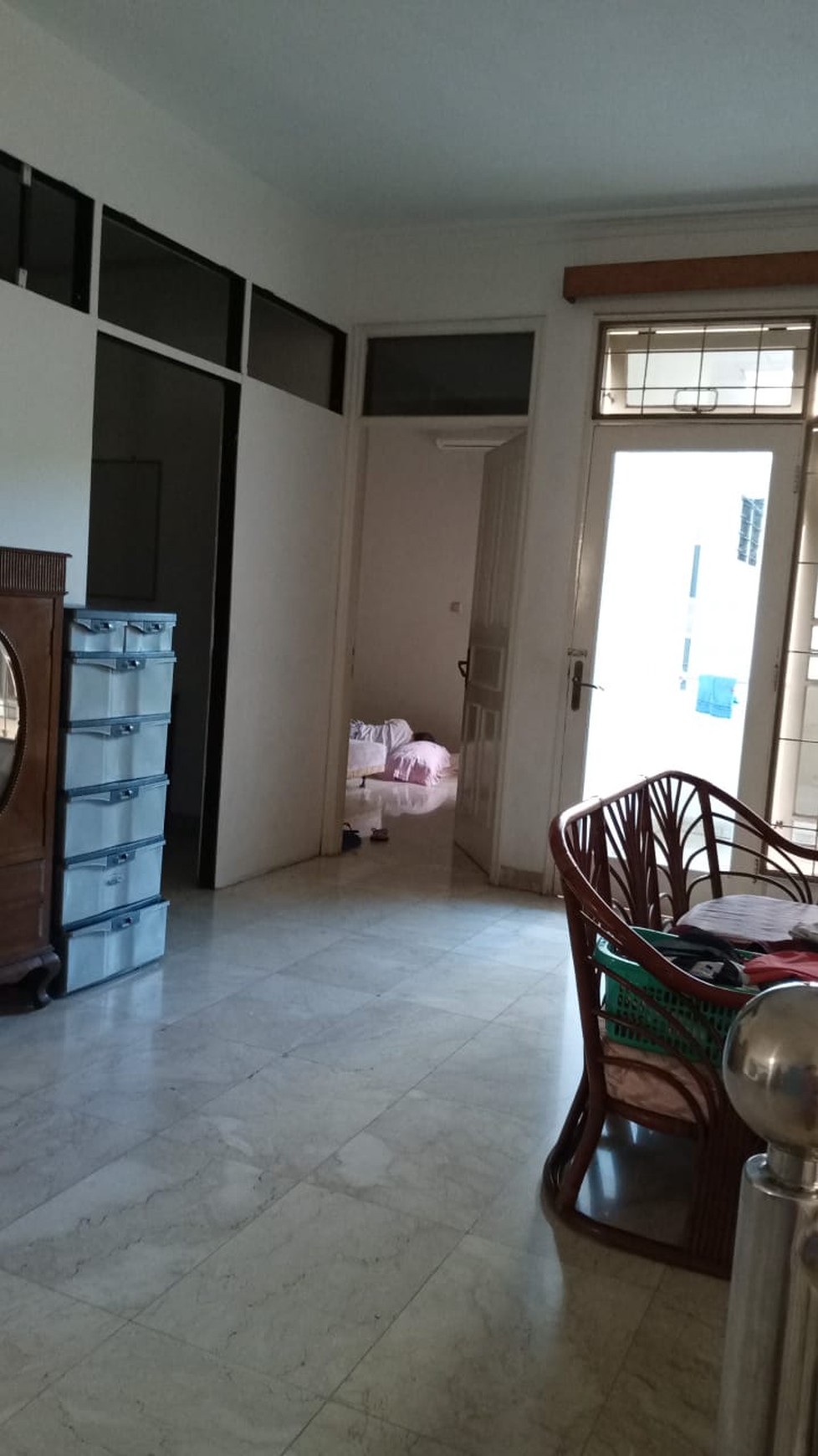 DIJUAL KOMPLEK INTERCON TAMAN KEBON JERUK KEMBANGAN JAKARTA BARAT