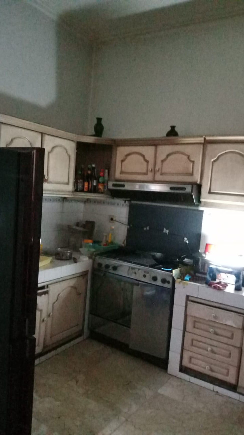 DIJUAL KOMPLEK INTERCON TAMAN KEBON JERUK KEMBANGAN JAKARTA BARAT