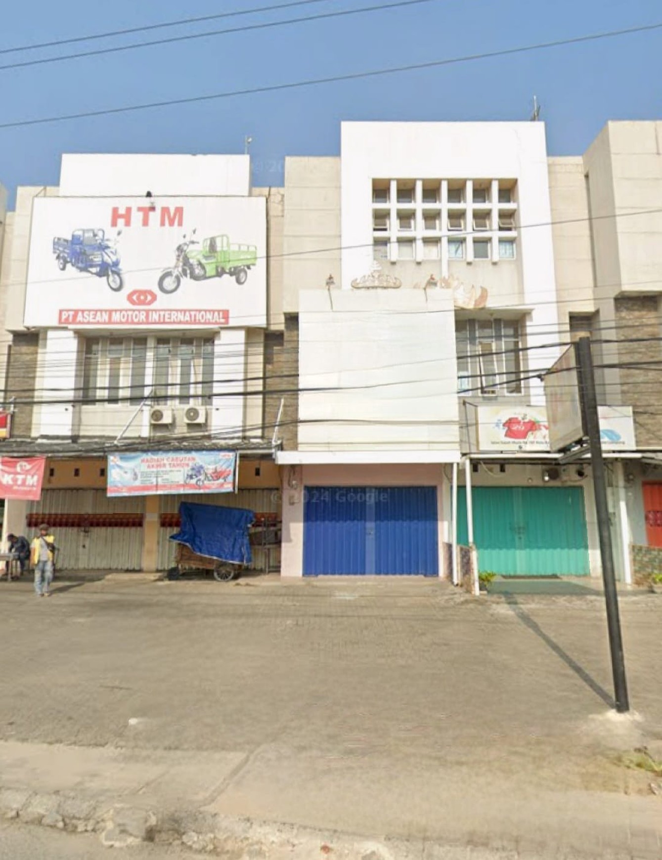 Ruko 3 lantai di jalan gajah mada