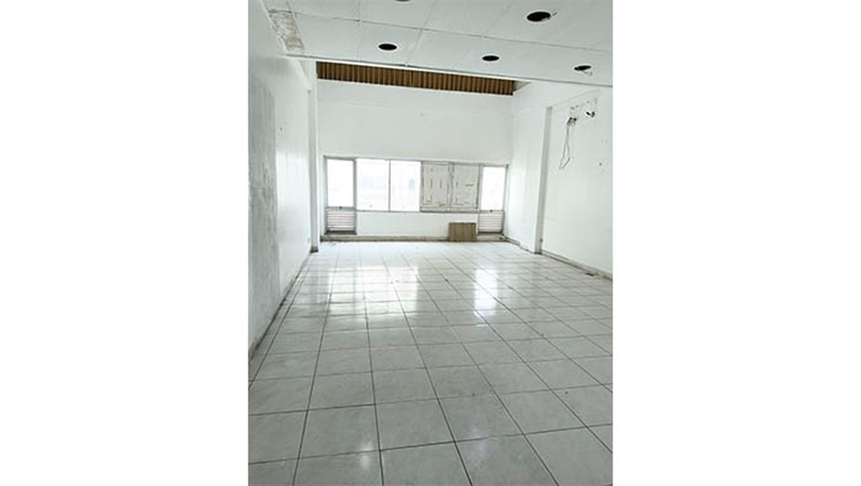 Ruko Galeri Niaga Mediterania, PIK