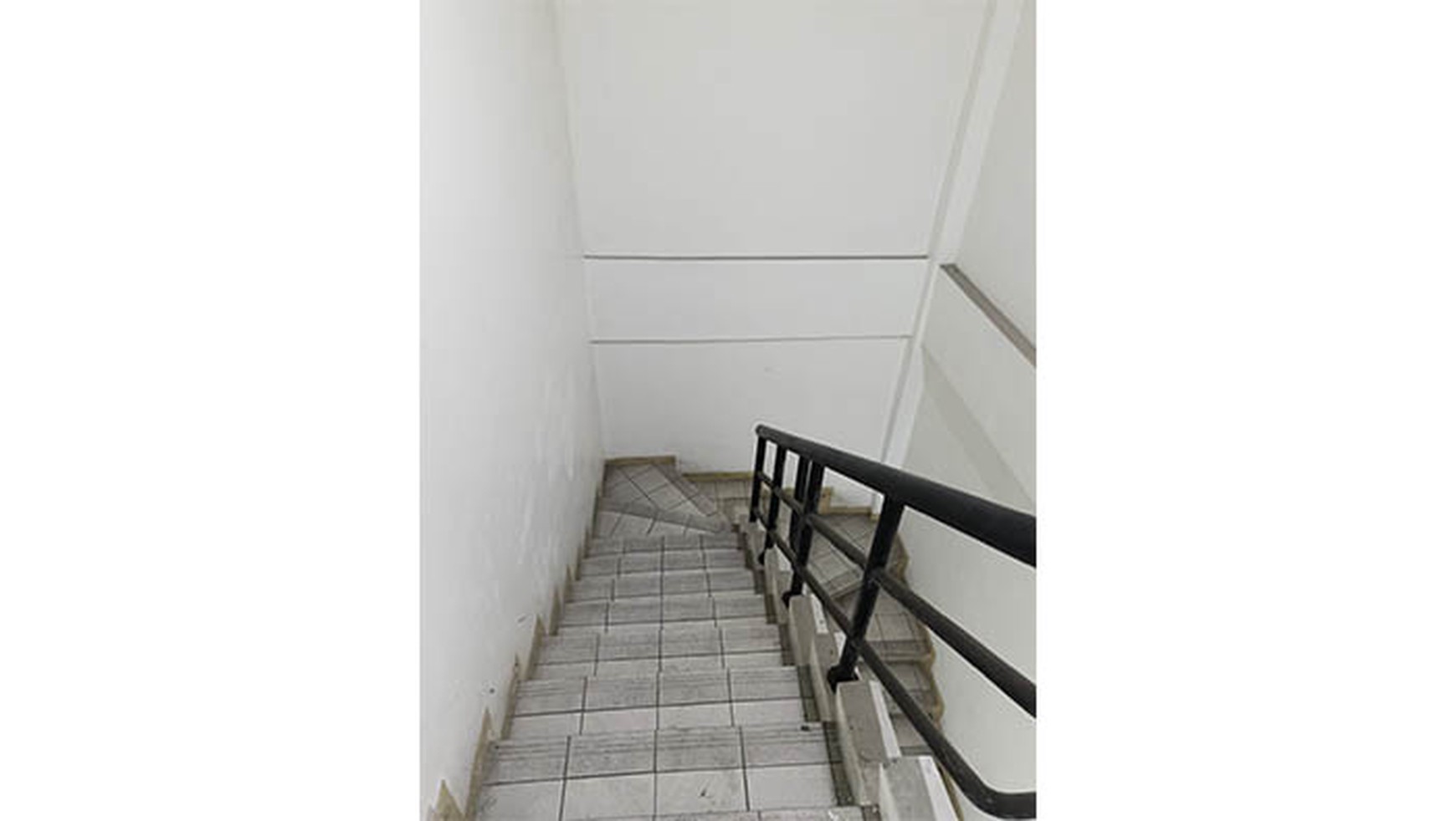 Ruko Galeri Niaga Mediterania, PIK