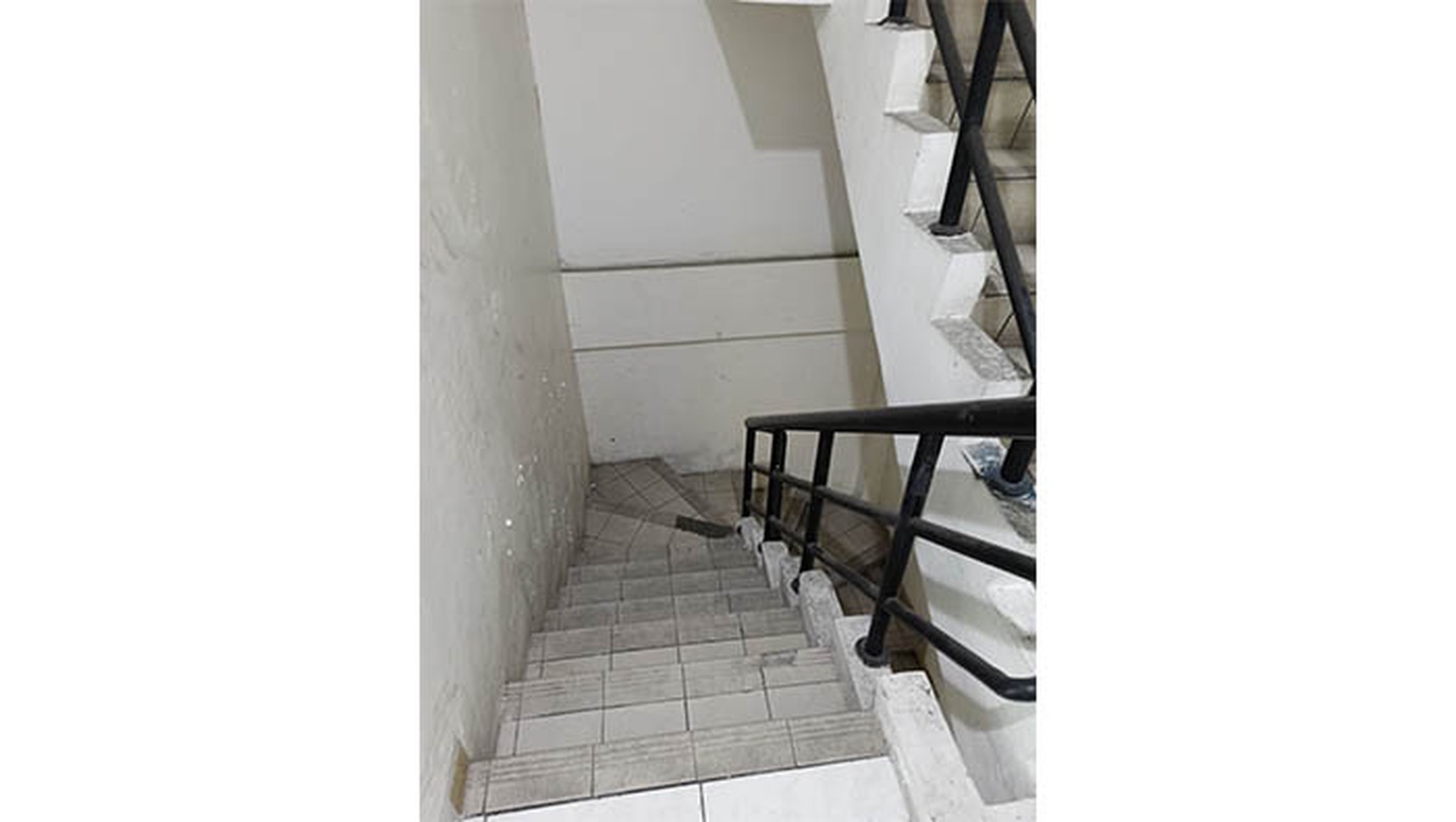 Ruko Galeri Niaga Mediterania, PIK