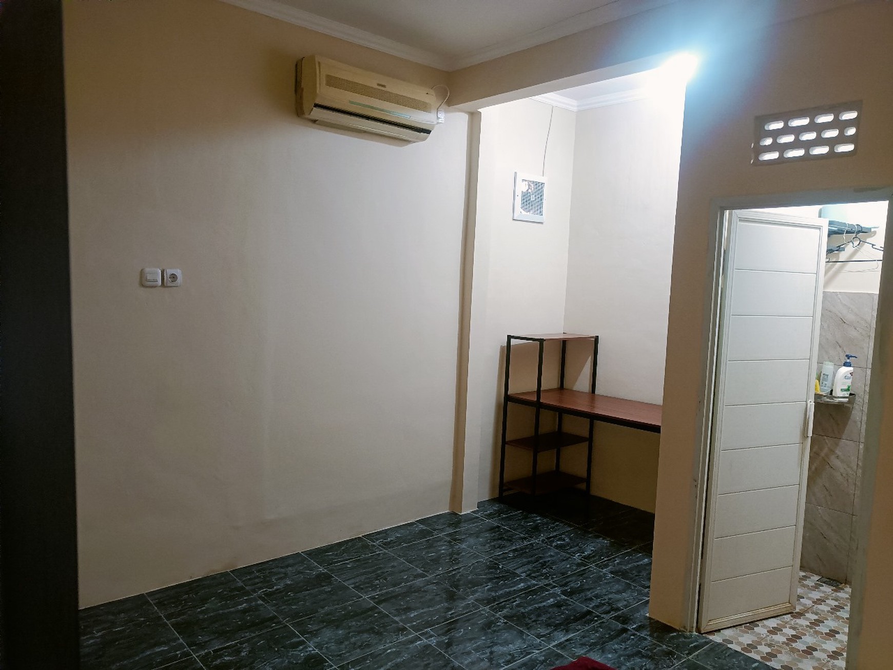 Rumah Jl Puskesmas, Kelapa Gading