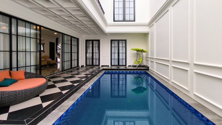 Rumah posisi hoek,dalam cluster di Bintaro Jaya 7