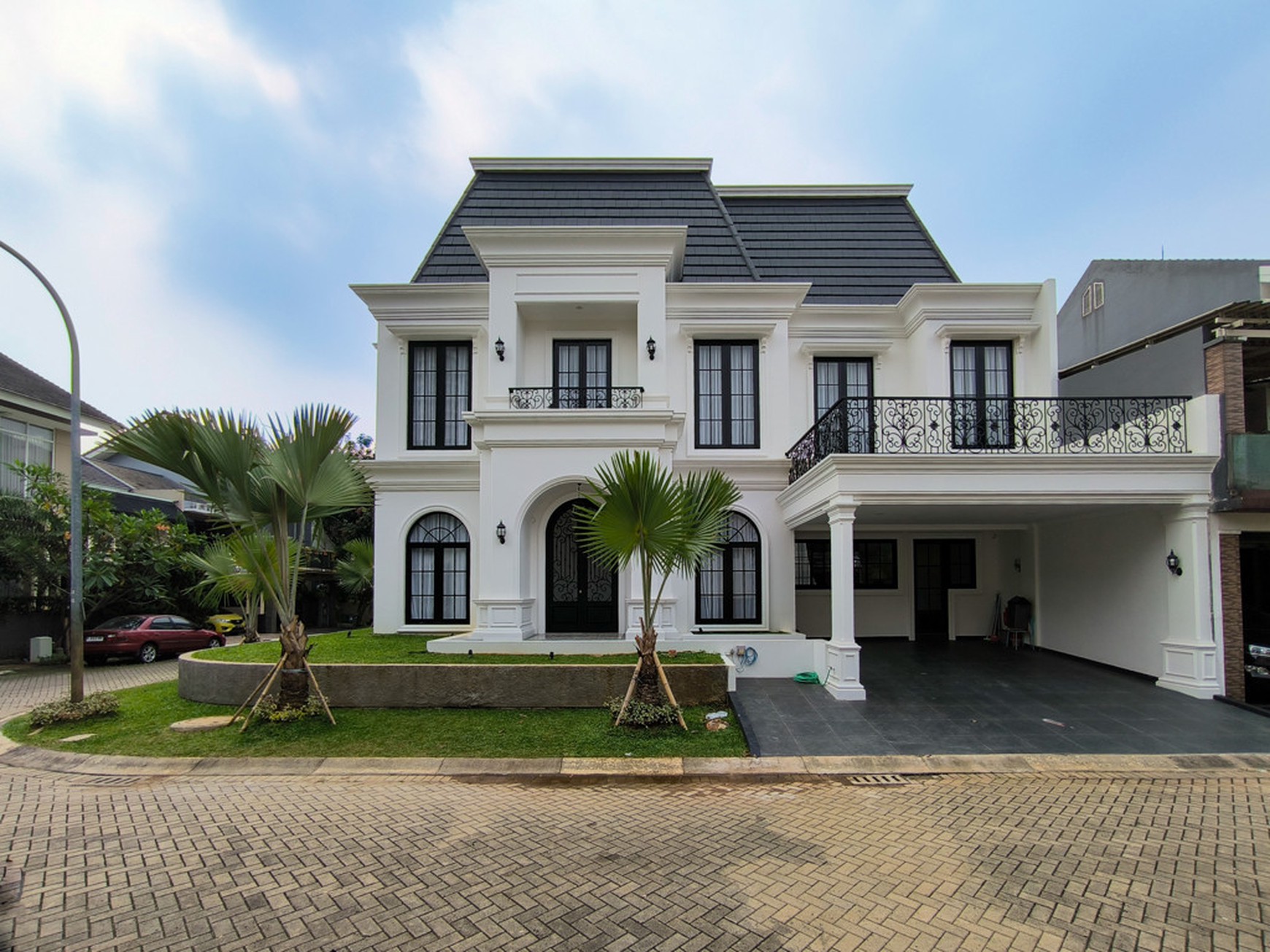 Rumah posisi hoek,dalam cluster di Bintaro Jaya 7