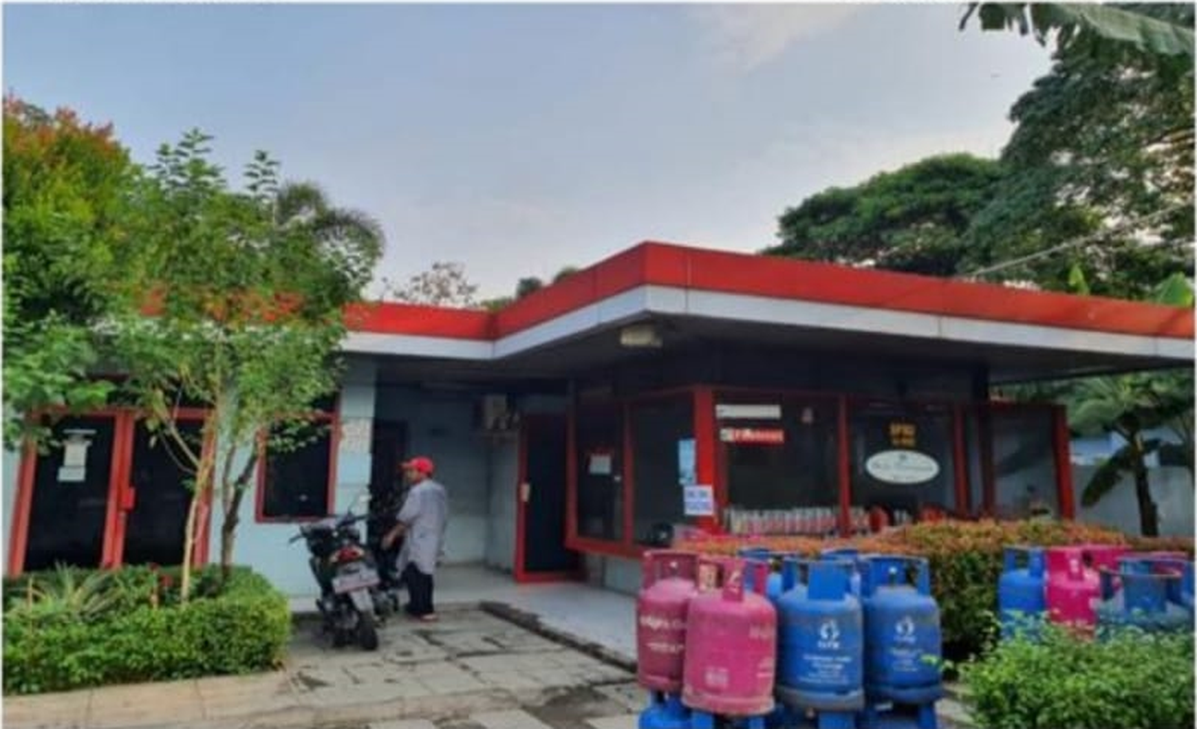 SPBU Masih Aktif di Kebon Jeruk Jakbar