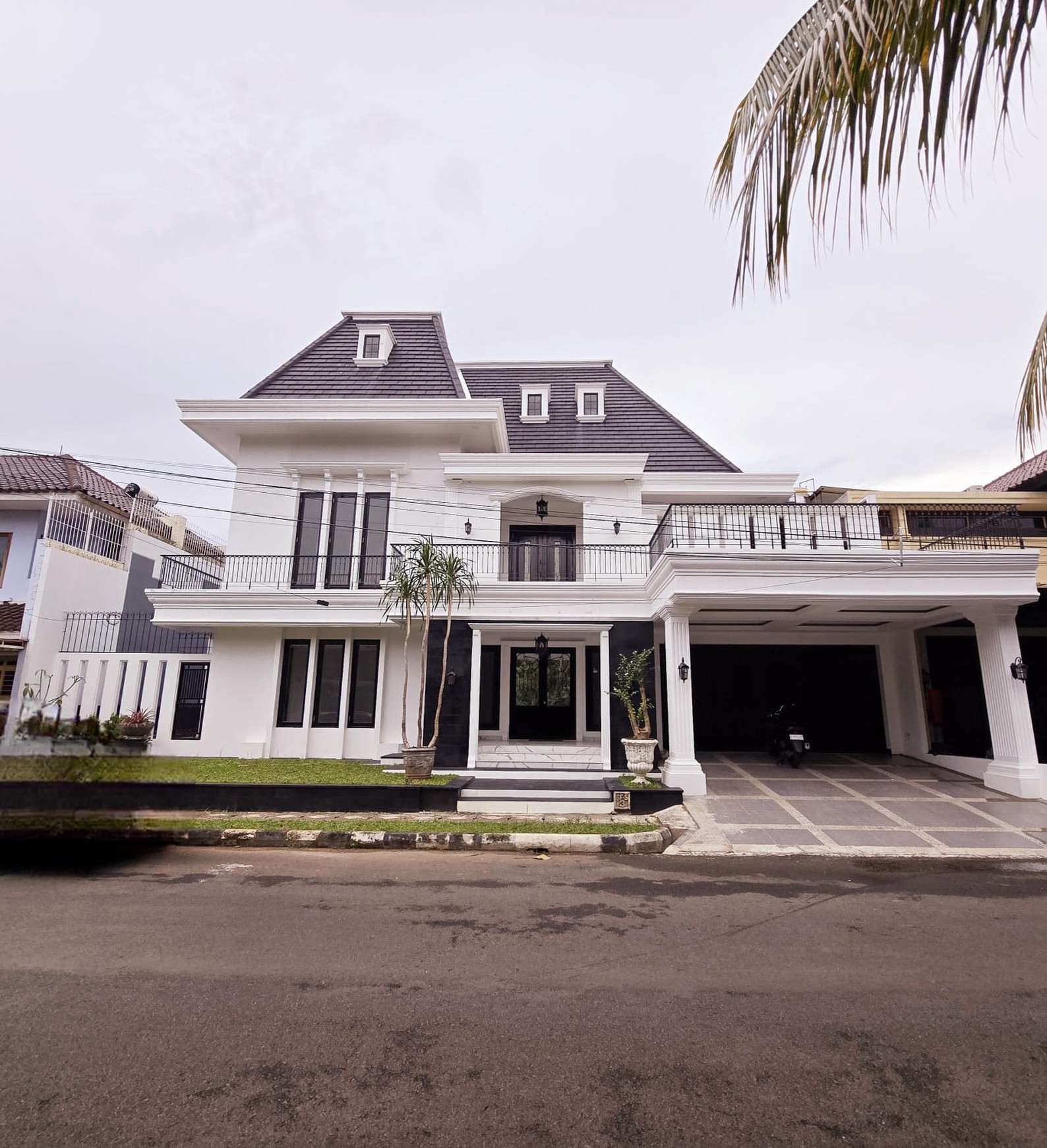 Rumah pool,power room di Bintaro Jaya 8