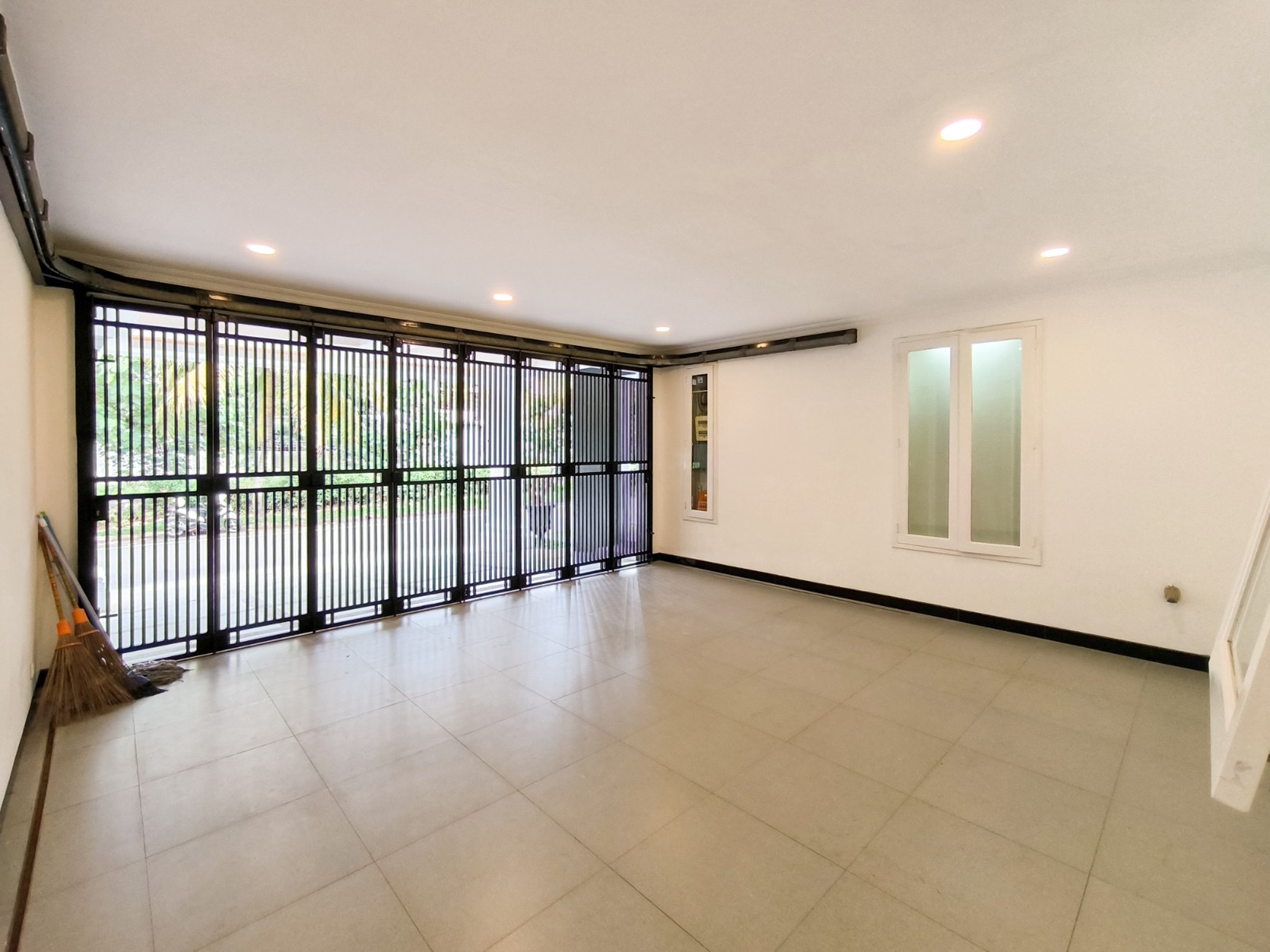 Rumah pool,power room di Bintaro Jaya 8