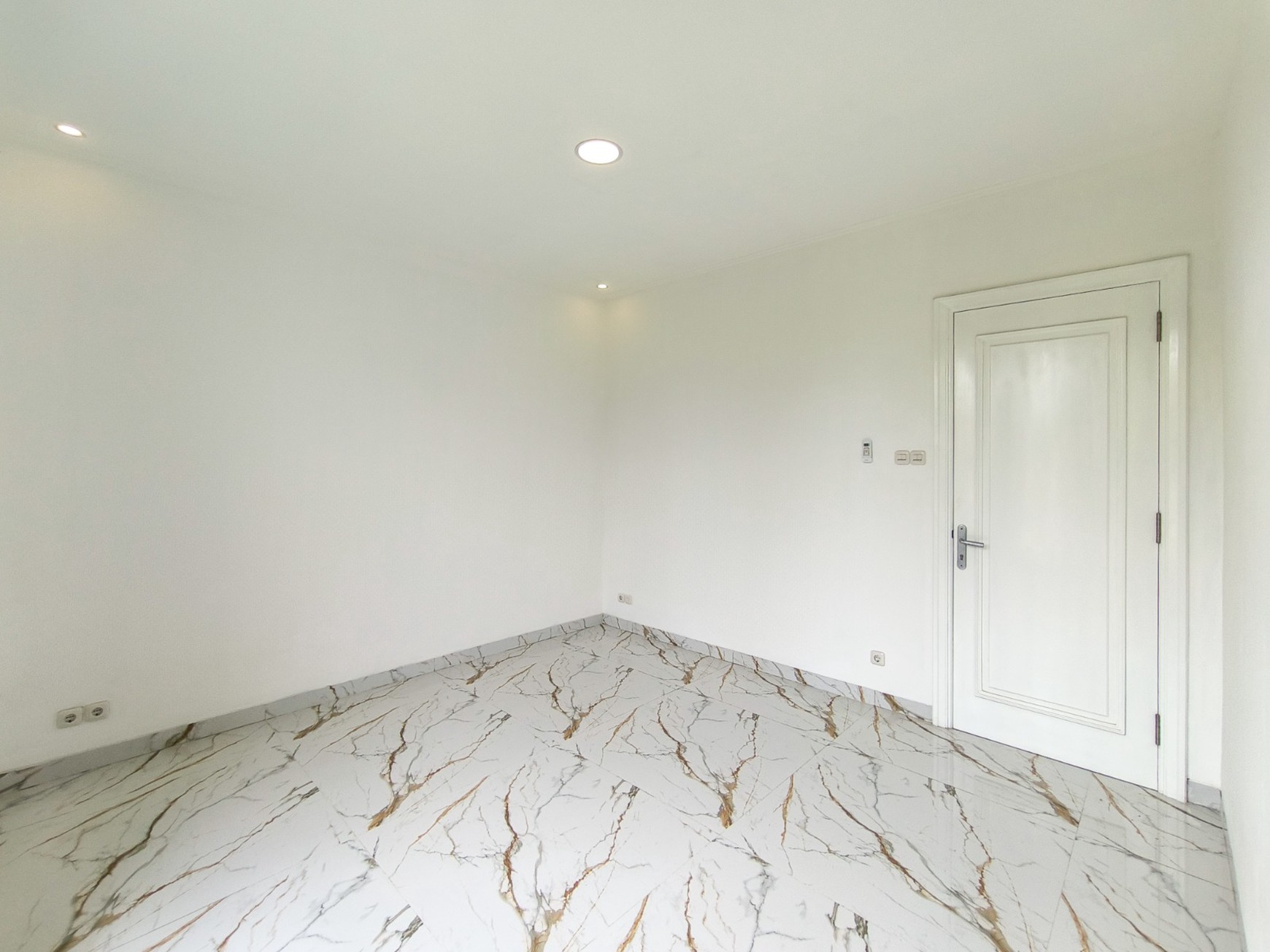 Rumah pool,power room di Bintaro Jaya 8