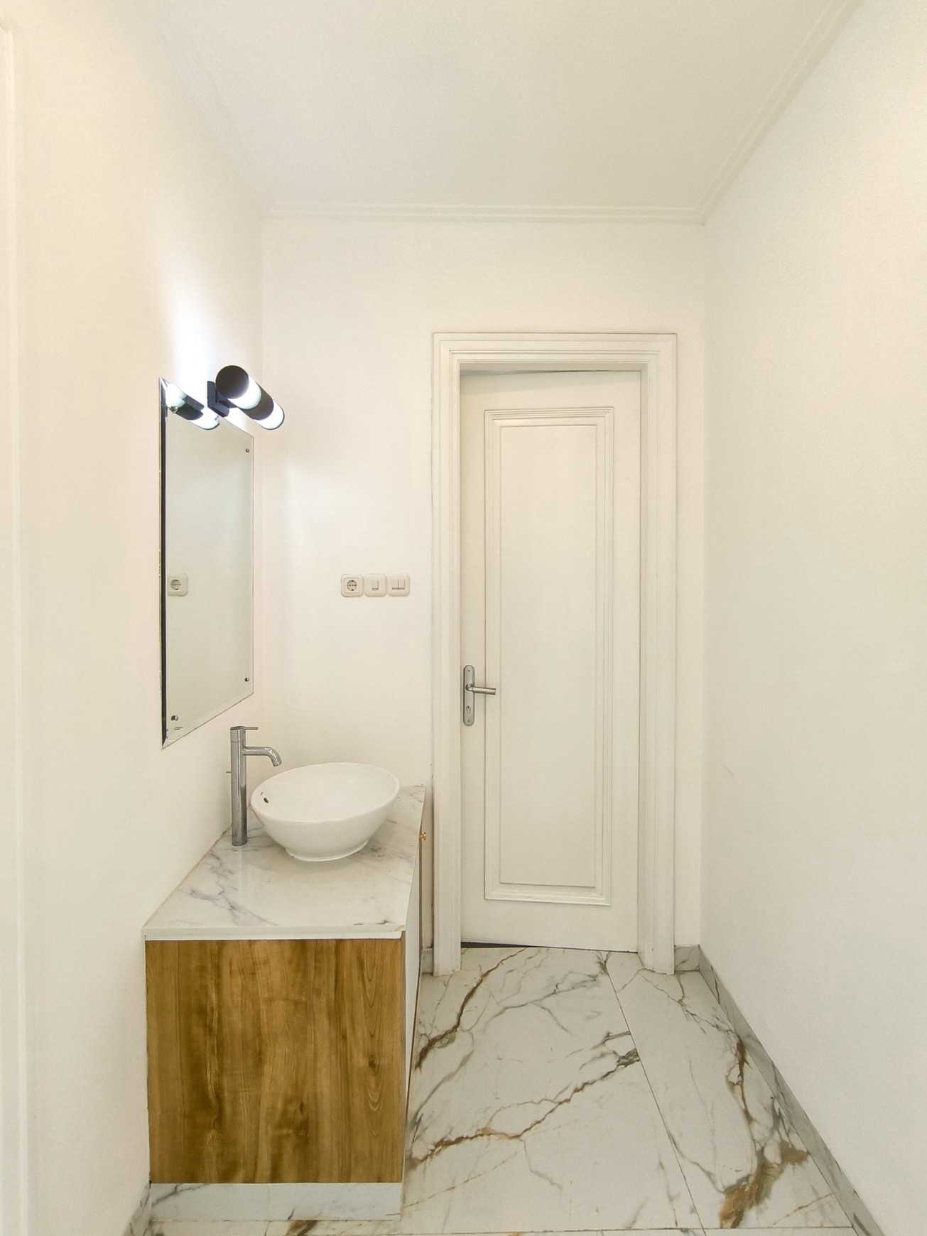 Rumah pool,power room di Bintaro Jaya 8