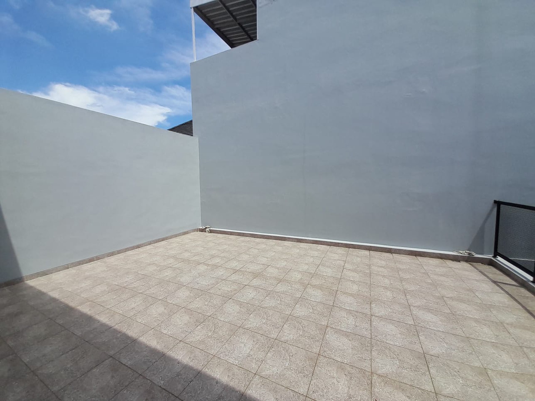 Rumah Mewah Siap Huni di Pondok Permai, Mlati - Sleman, Yogyakarta