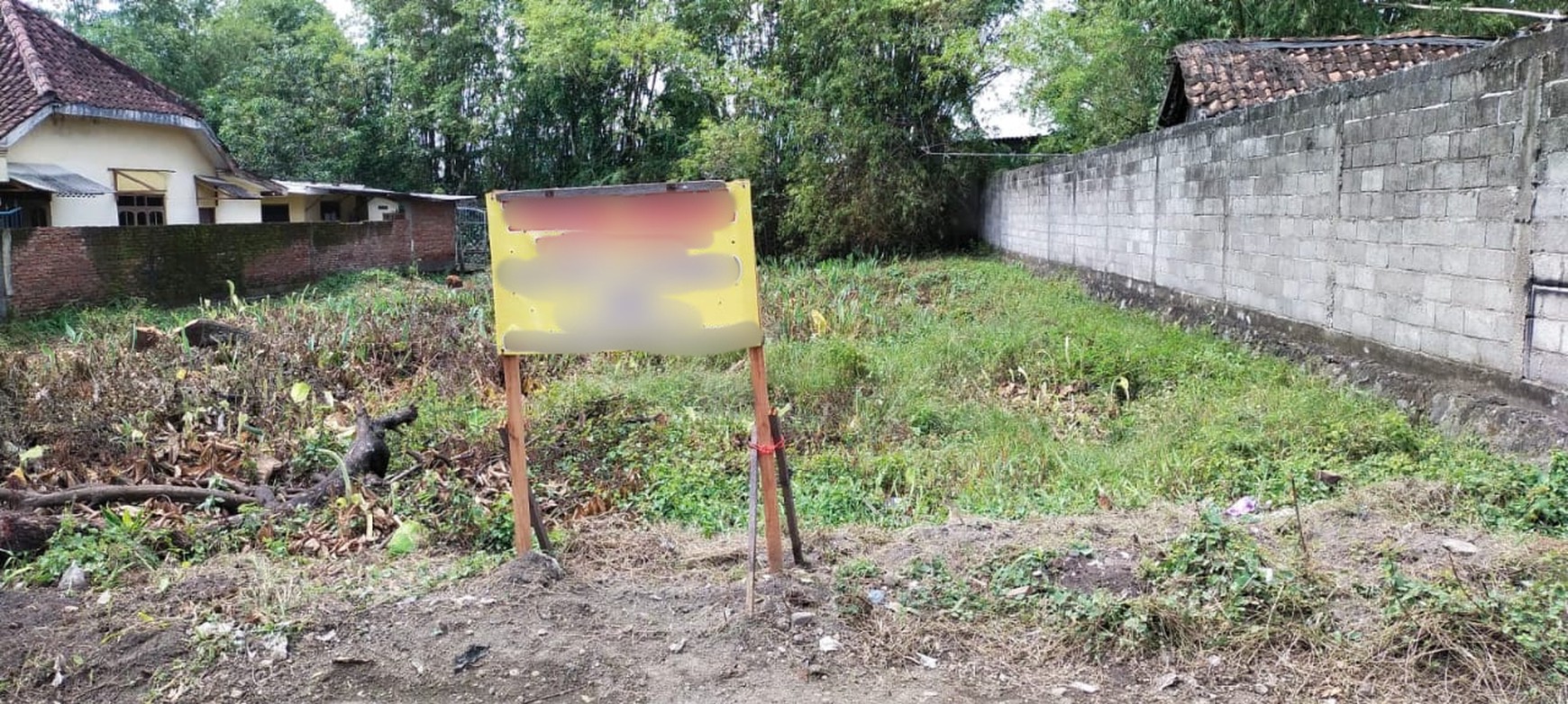 Tanah 369 Meter persegi Di Pinggir Jalan Raya Madiun-Surabaya Cocok Untuk Usaha