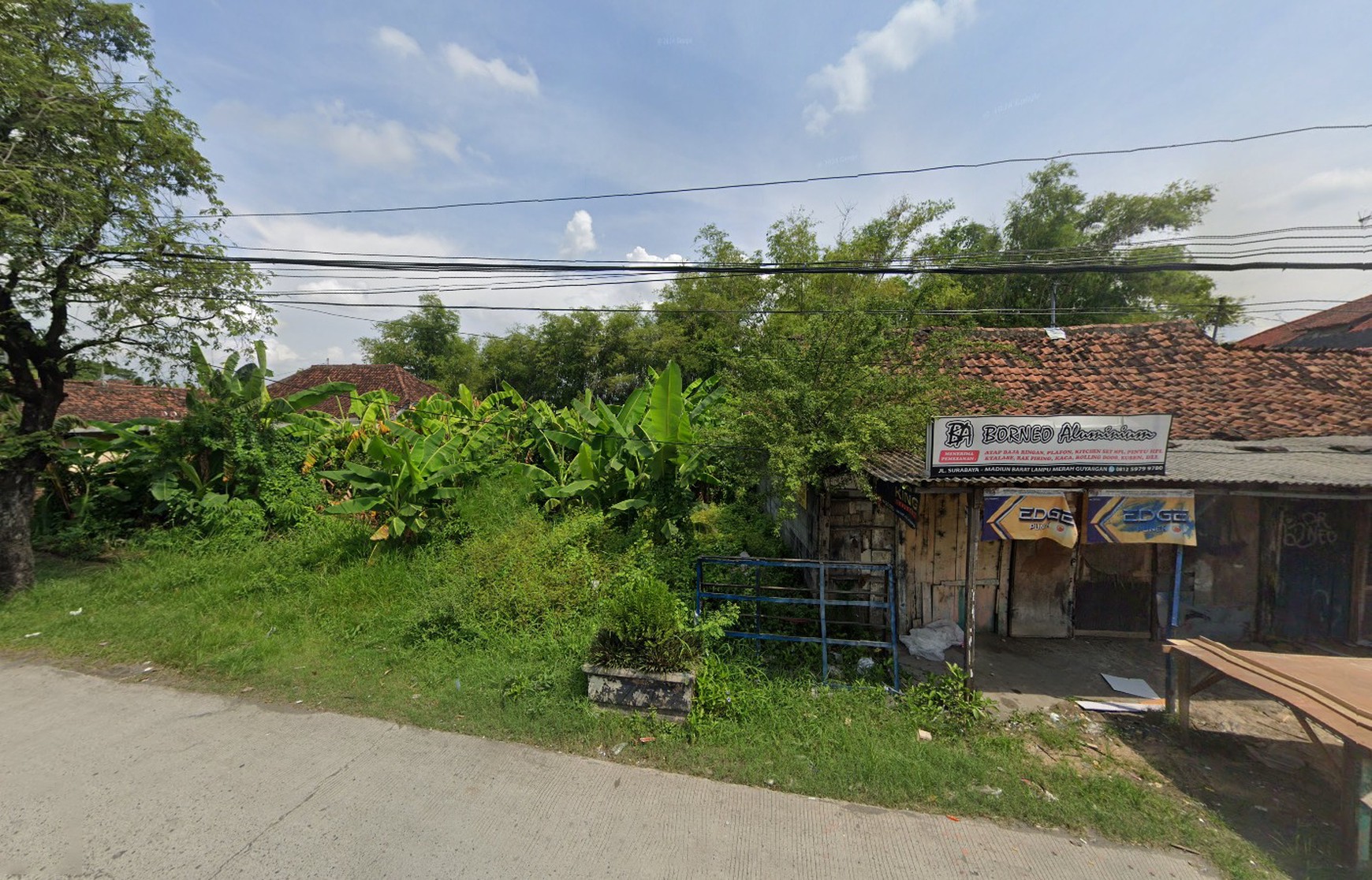 Tanah 369 Meter persegi Di Pinggir Jalan Raya Madiun-Surabaya Cocok Untuk Usaha